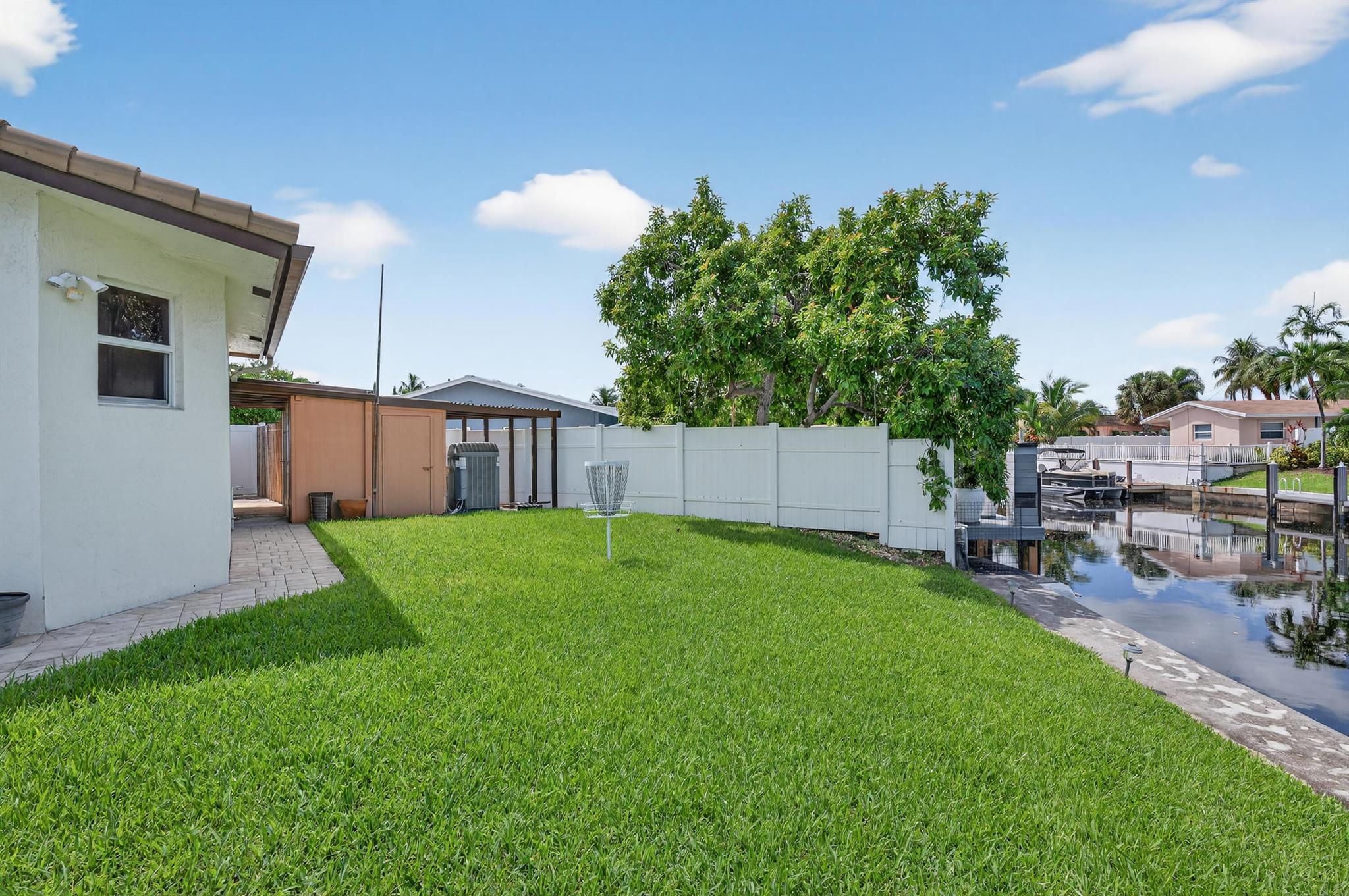 CYPRESS LAKE ESTATES - Residential Lease