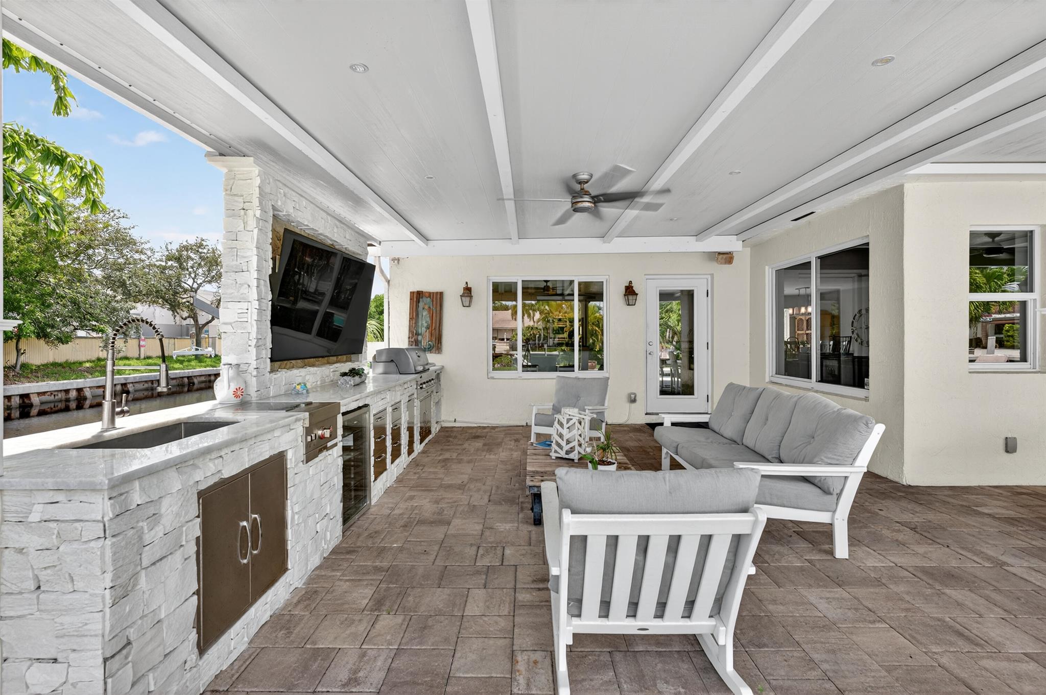 CYPRESS LAKE ESTATES - Residential Lease