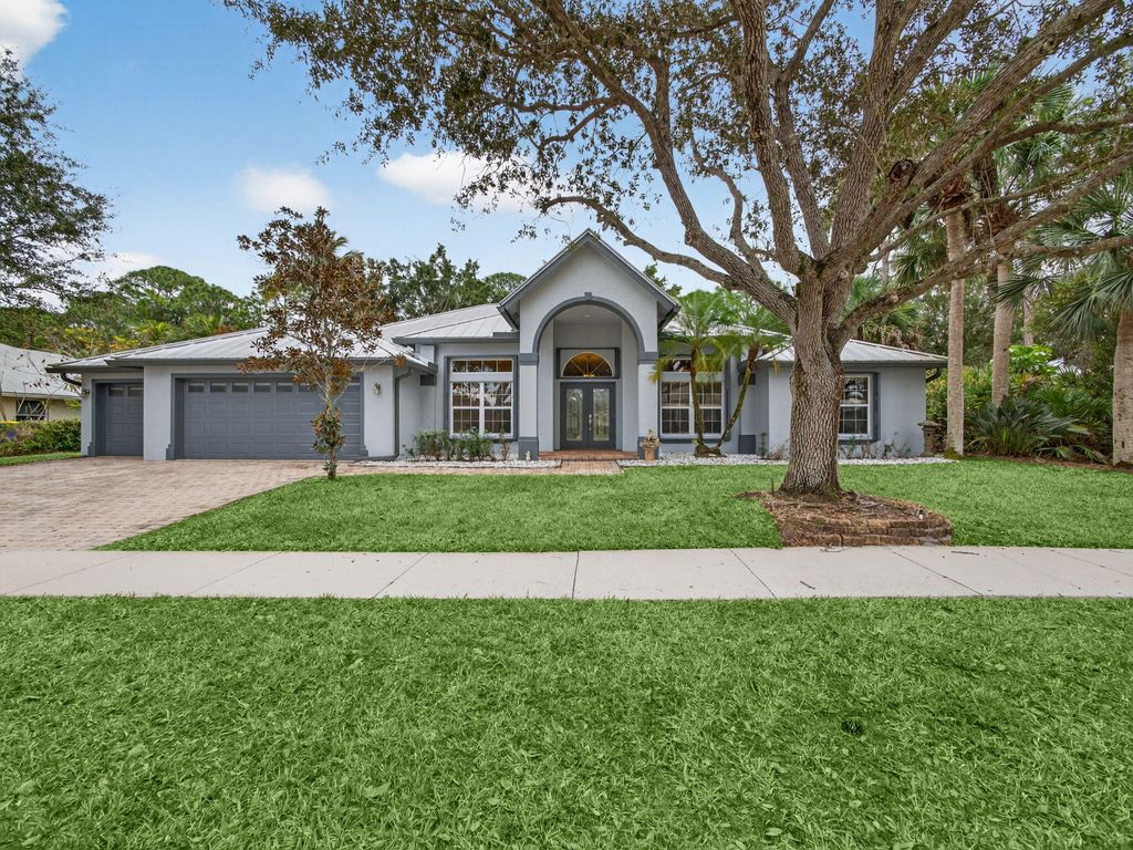 Photo of 8895 SW Fishermans Wharf Drive, Stuart, FL 34997 (MLS # R11157379)