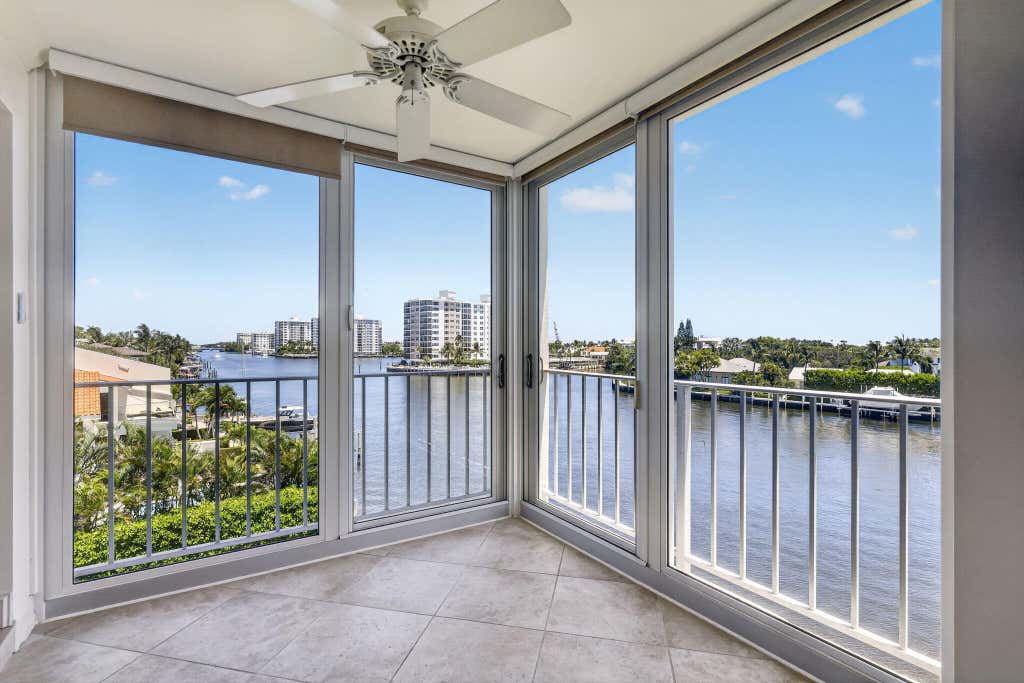 Photo of 555 SE 6TH Avenue #4F, Delray Beach, FL 33483 (MLS # B26063136)