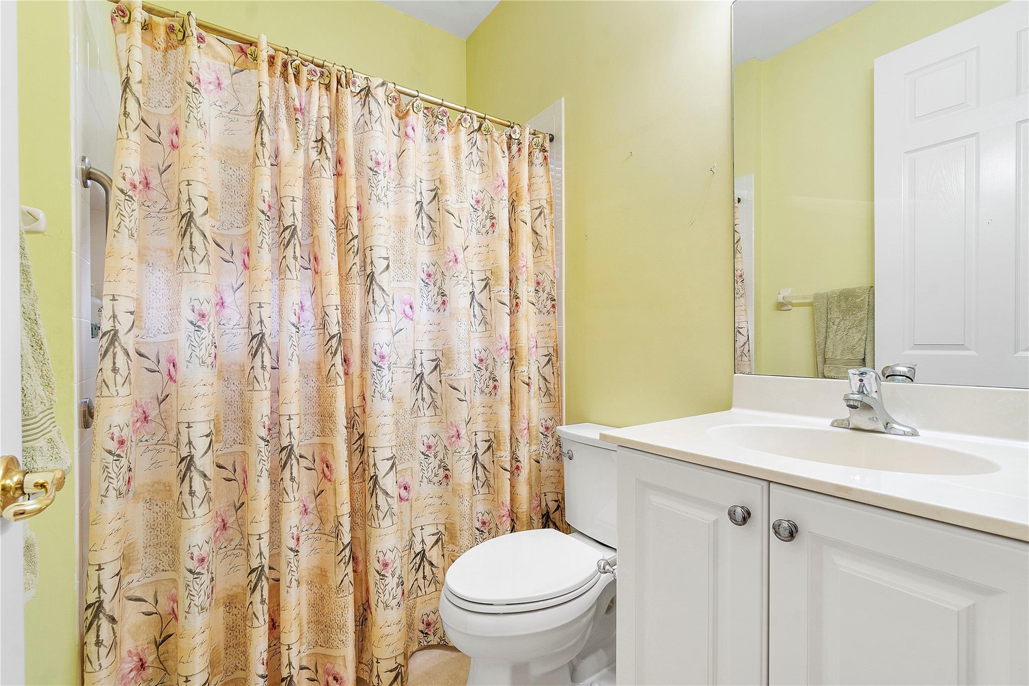 Valencia Shores 03 - Residential