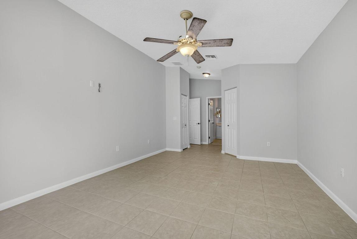 MADISON GREEN 1 PAR B - Residential Lease