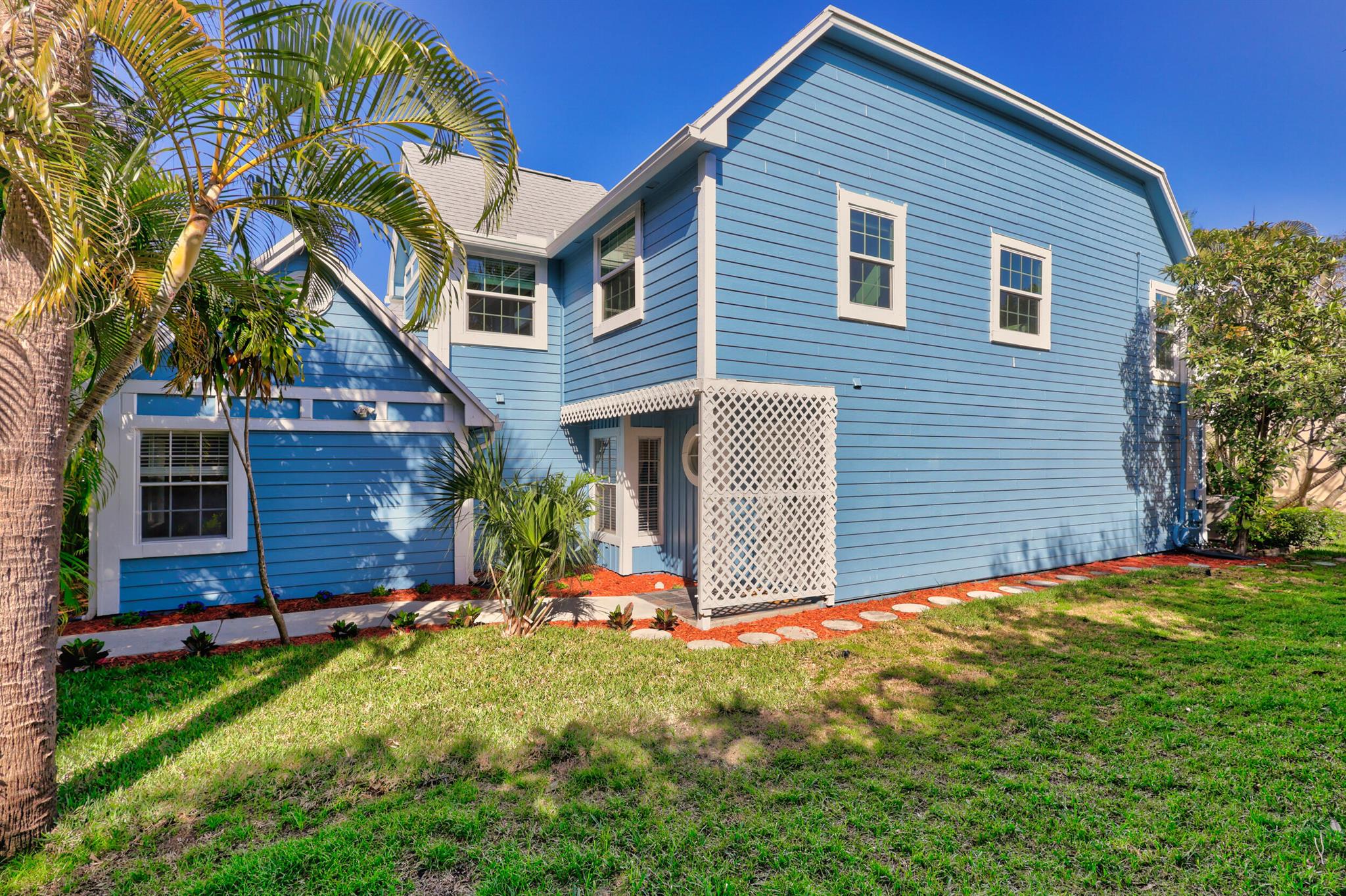 VILLAS OF OCEAN DUNES - Residential Lease