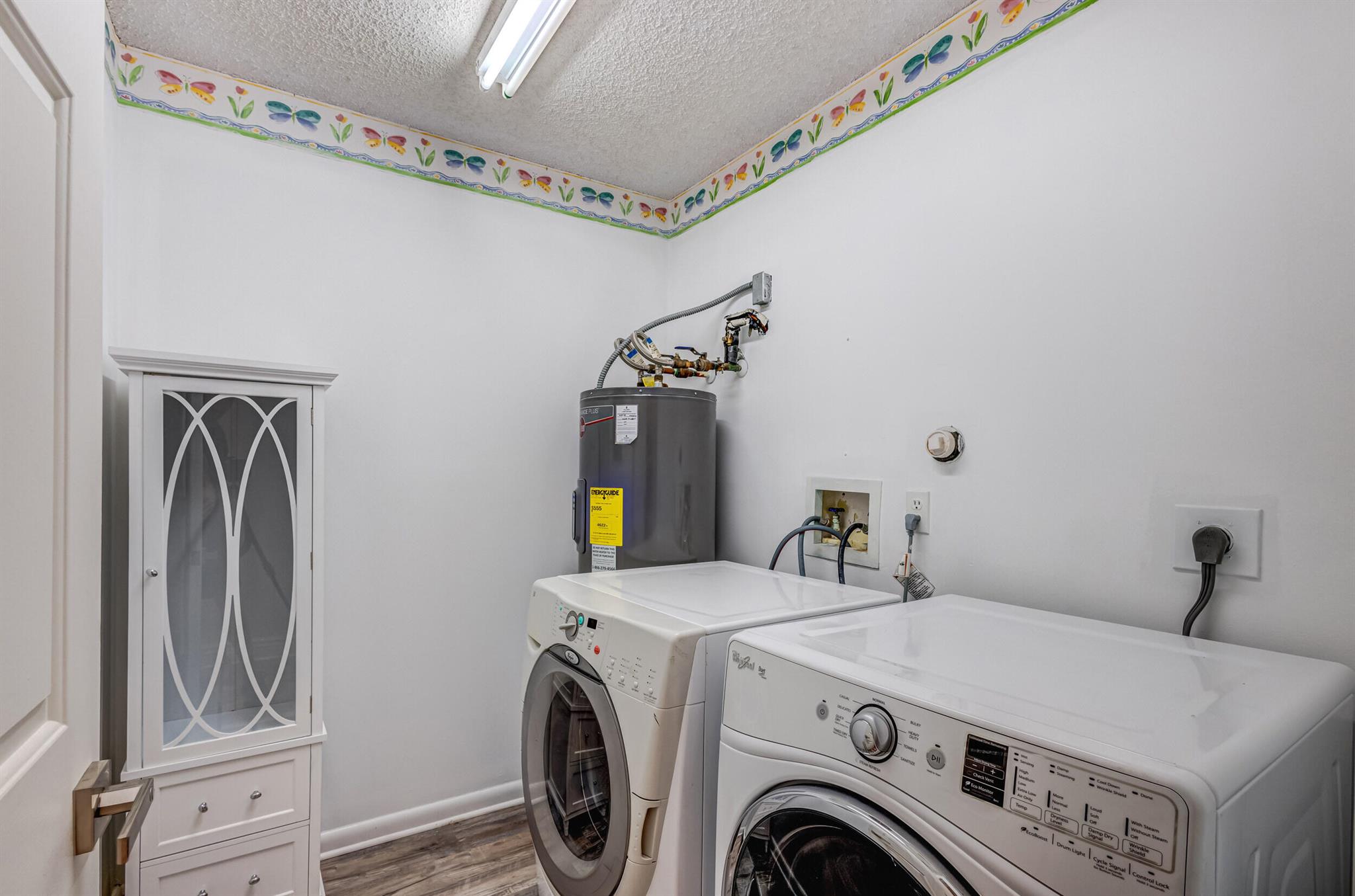 VILLAS OF OCEAN DUNES - Residential Lease