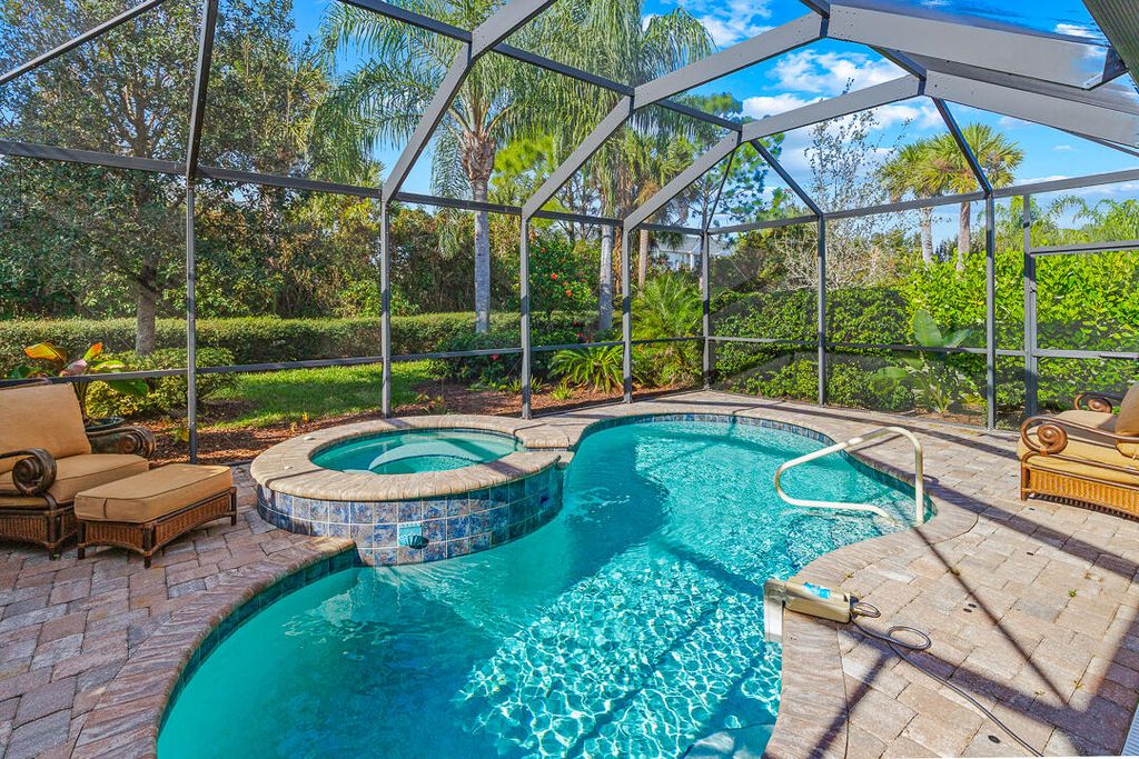 Photo of 568 SE Monet Drive, Port Saint Lucie, FL 34984 (MLS # R11144099)