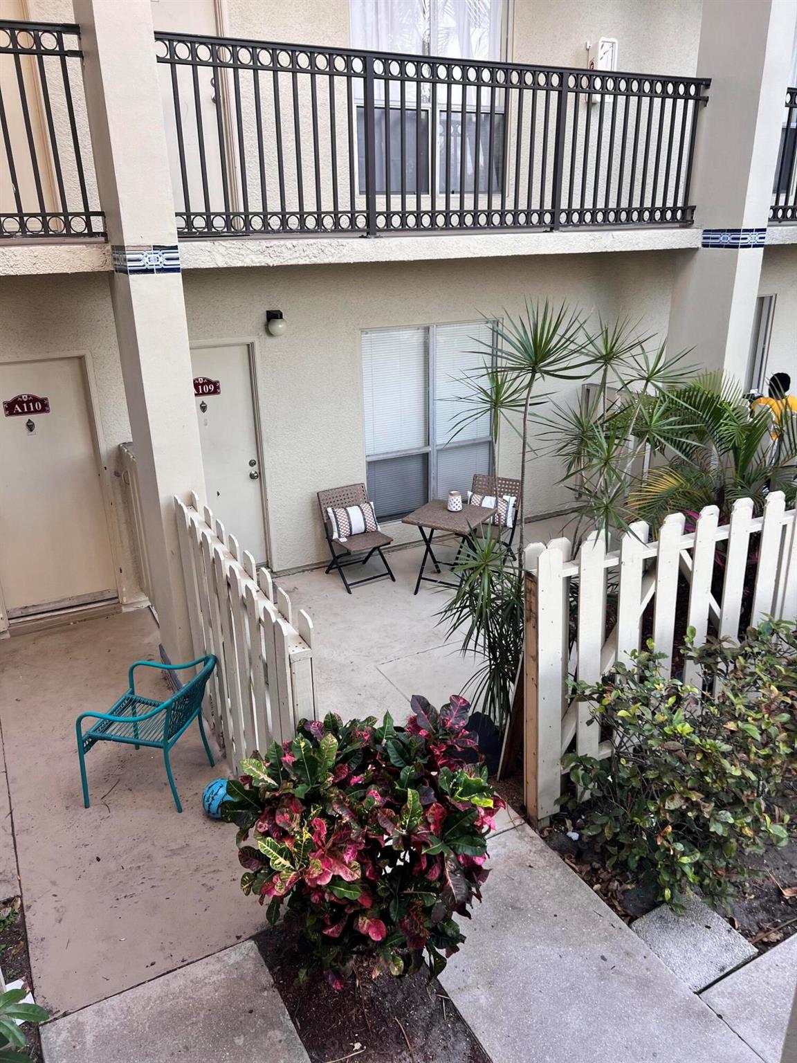 CROSS CREEK CONDO - Residential Lease