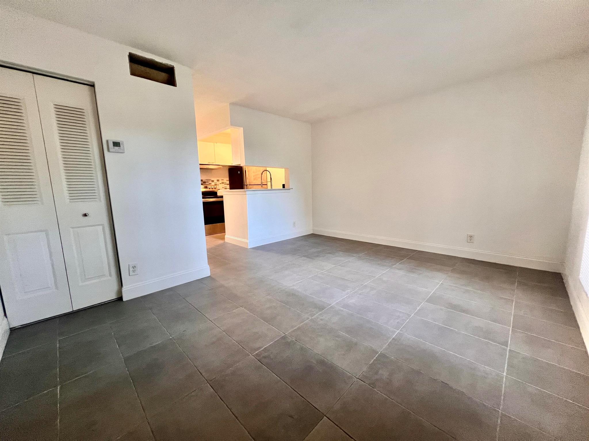 CROSS CREEK CONDO - Residential Lease