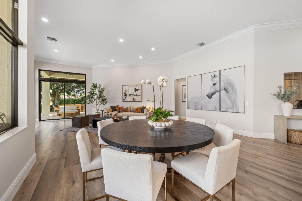 EAGLES LANDING OF P B POLO AND COUNTRY CLUB - Residential Lease