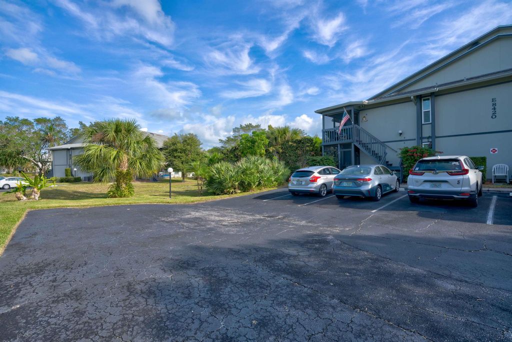 Photo of 8420 SE Croft Circle #E-8, Hobe Sound, FL 33455 (MLS # R10940358)
