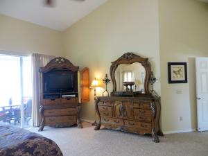 Bike - Jog - Residential Lease