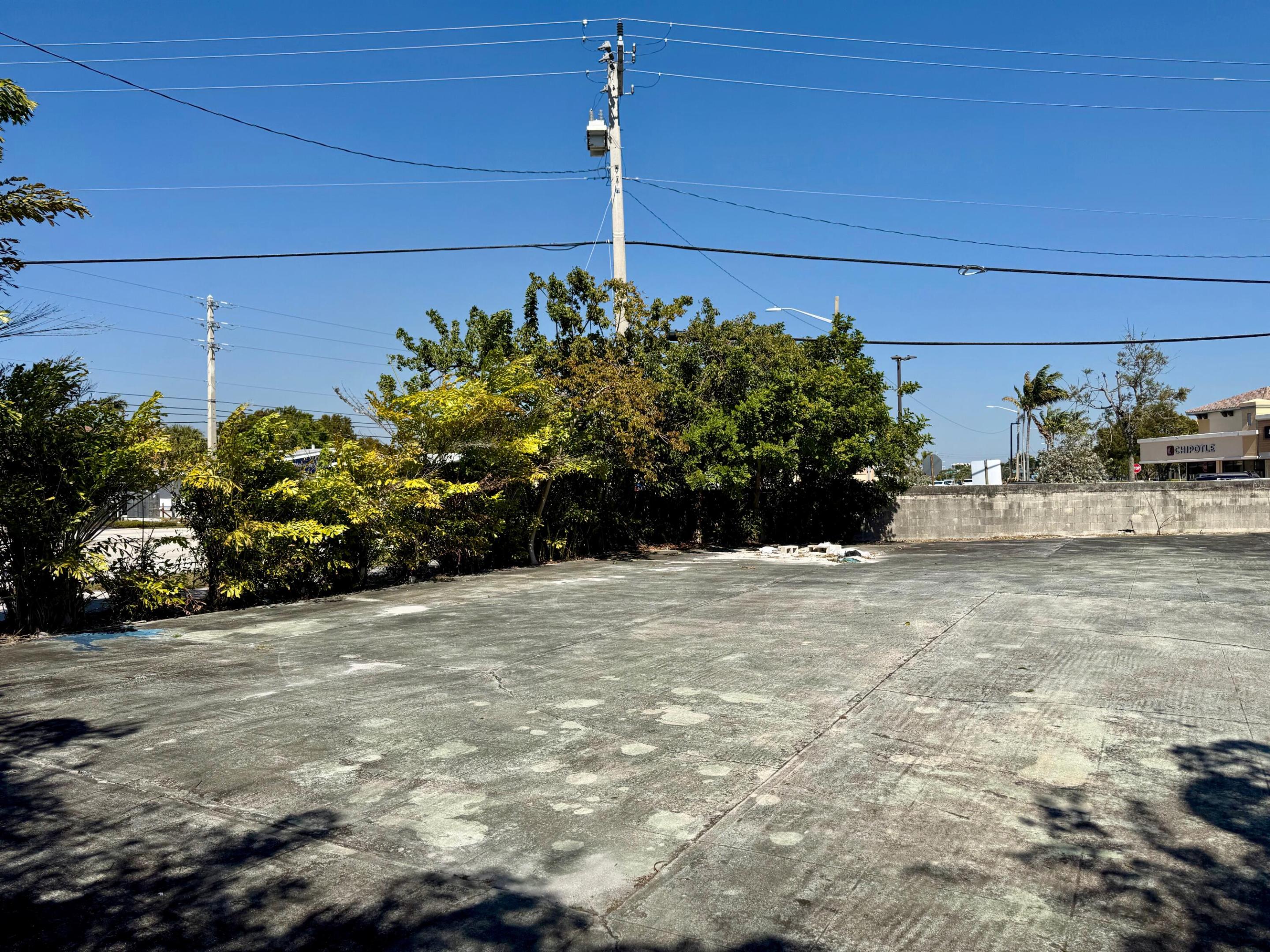 WHISEM UNIT B - Residential