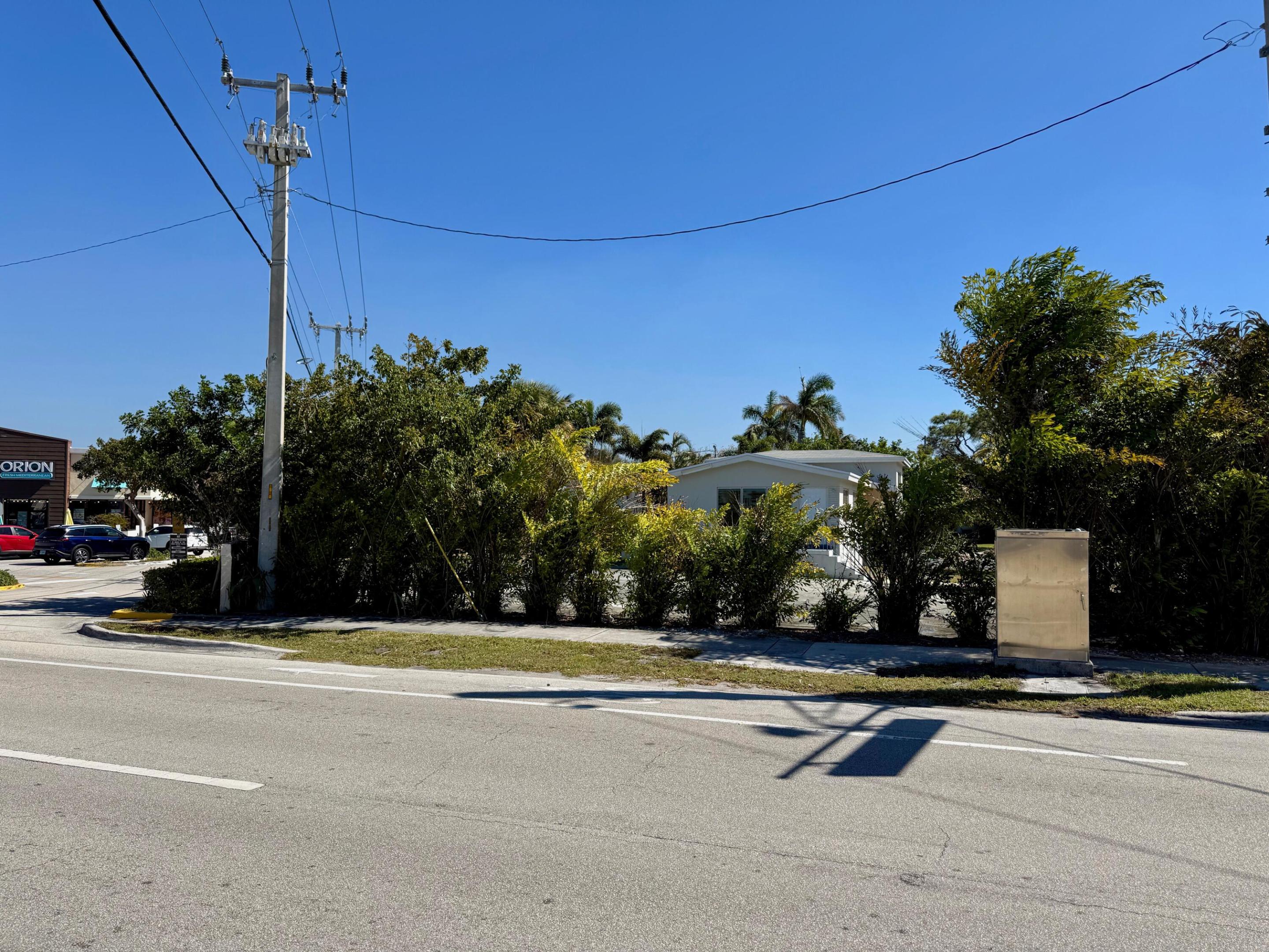 WHISEM UNIT B - Residential