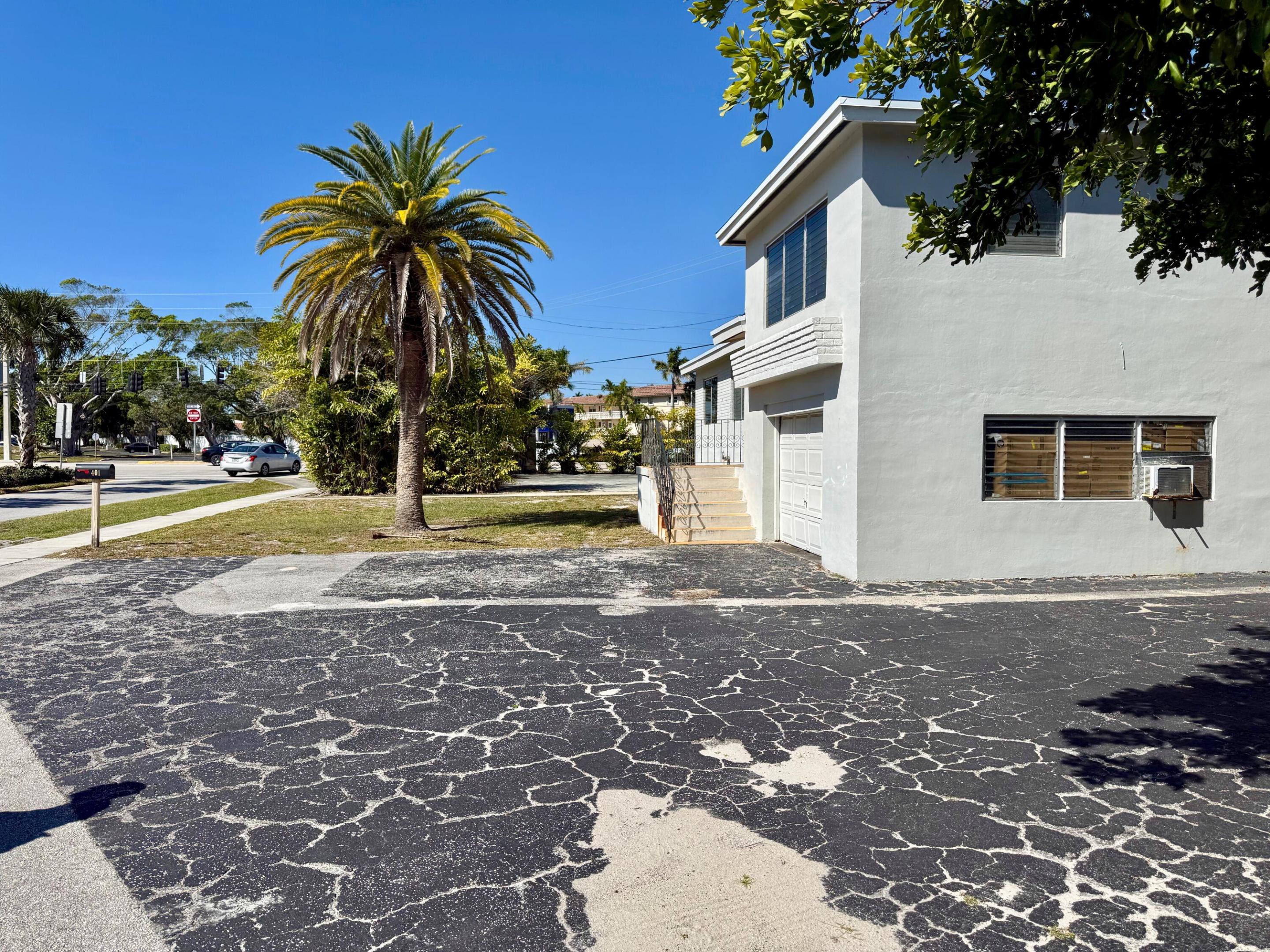 WHISEM UNIT B - Residential