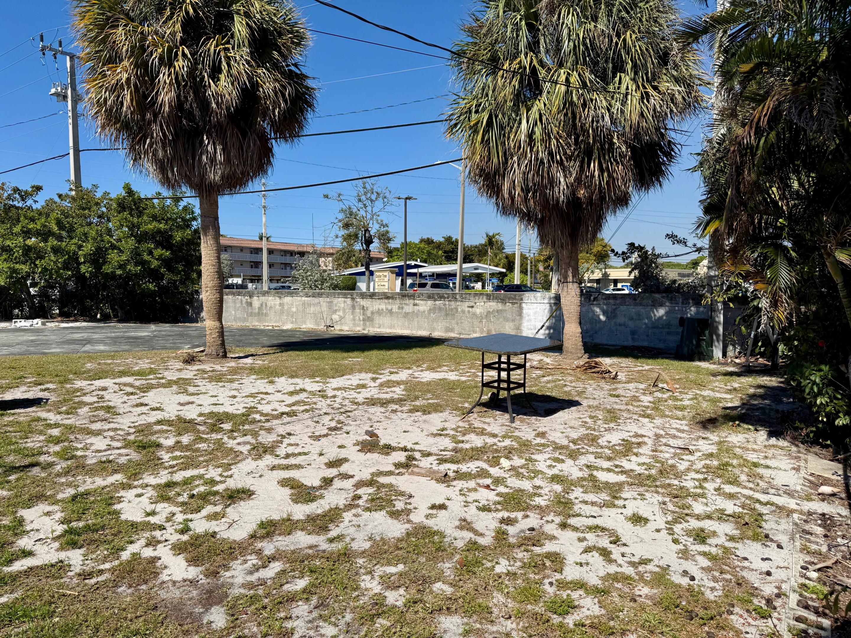 WHISEM UNIT B - Residential