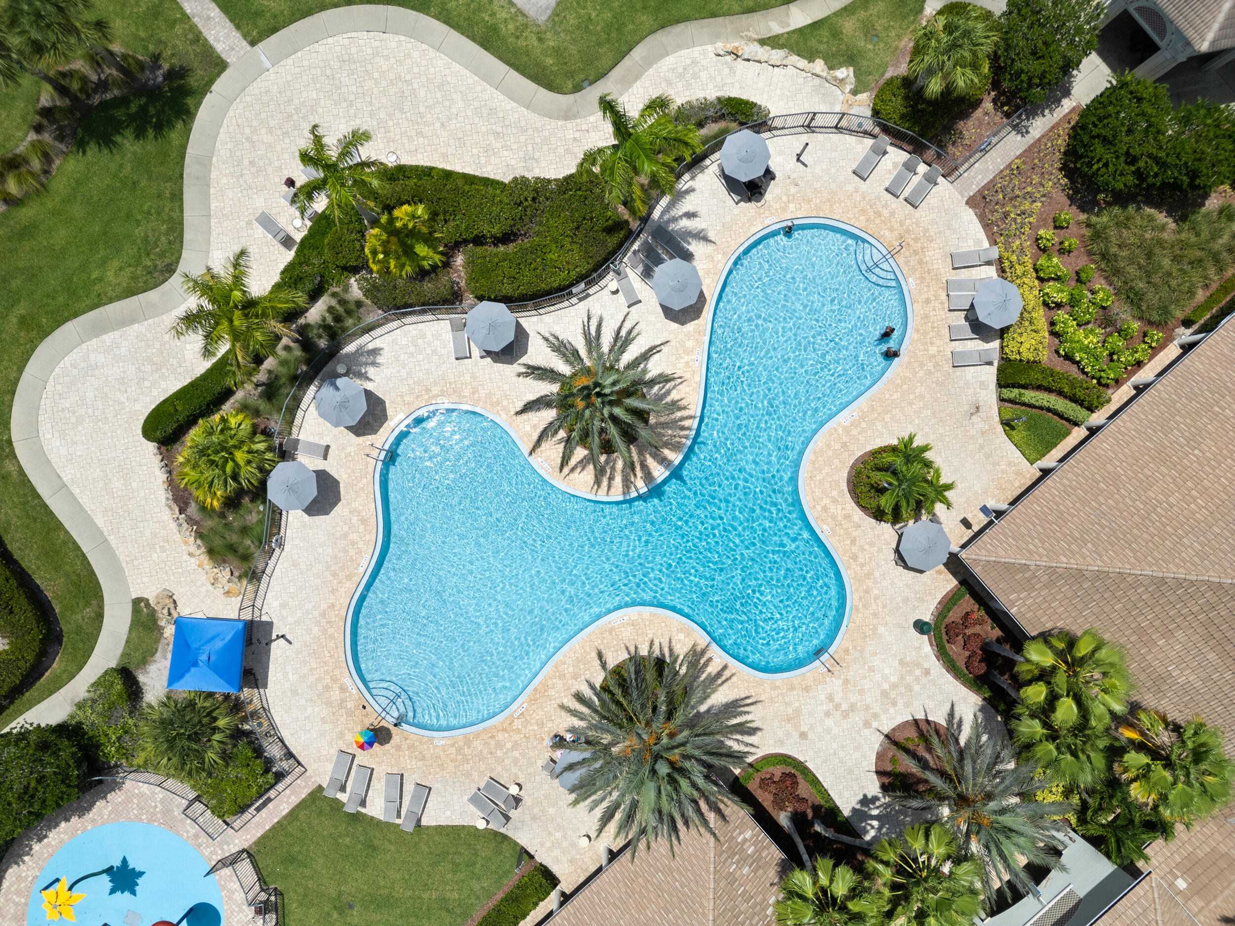 Vizcaya Falls - Residential