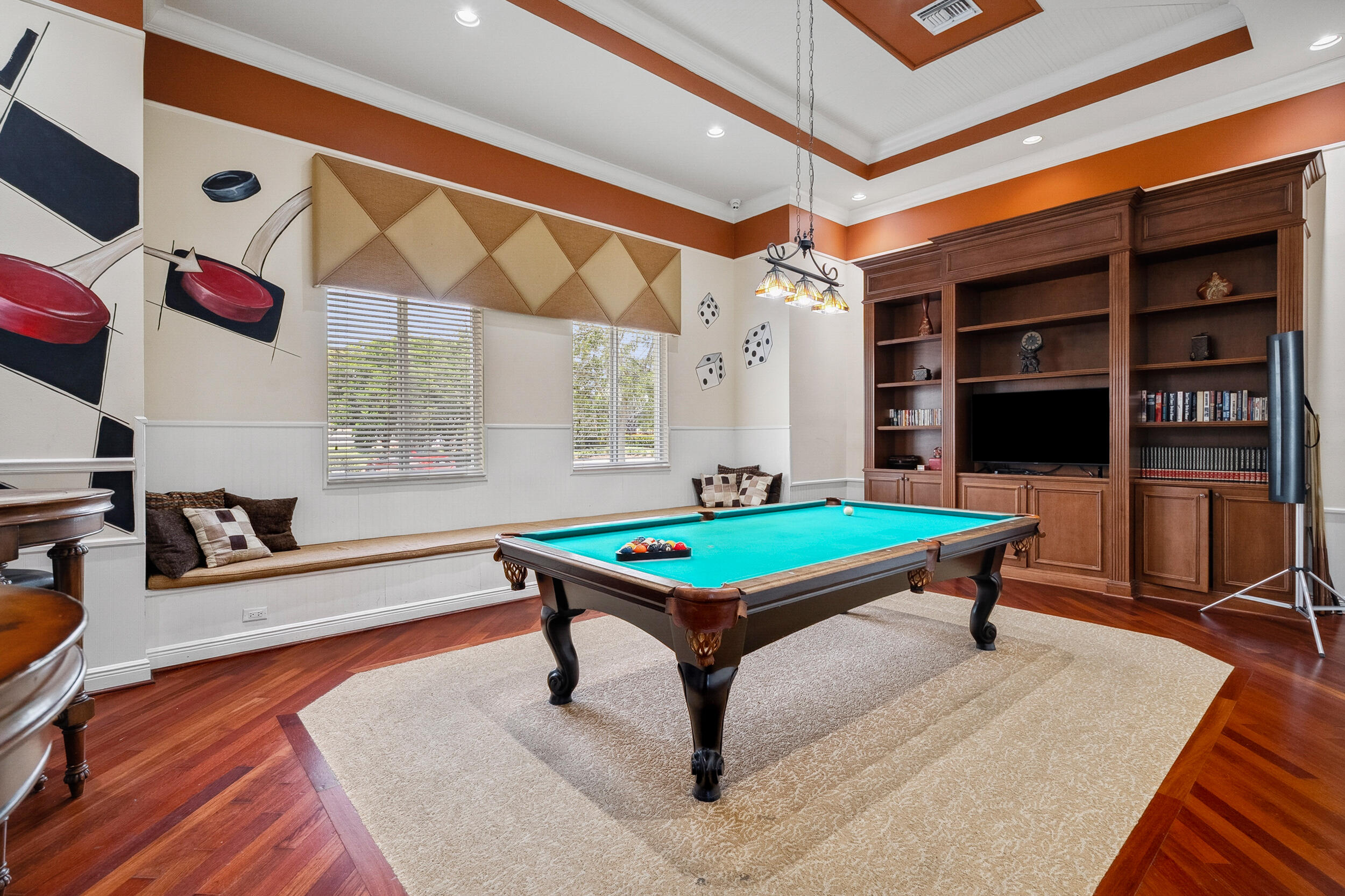 Vizcaya Falls - Residential