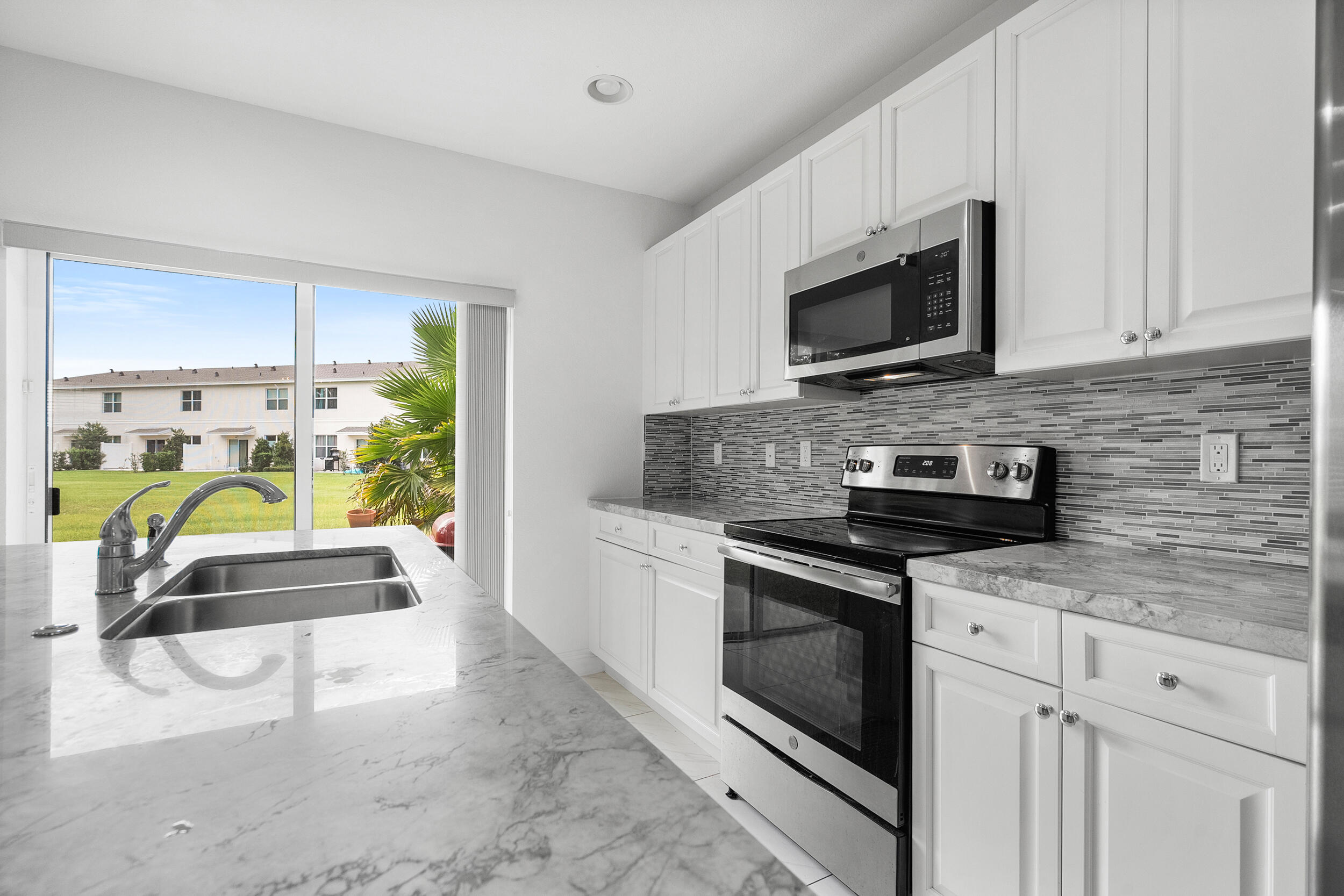 Vizcaya Falls - Residential