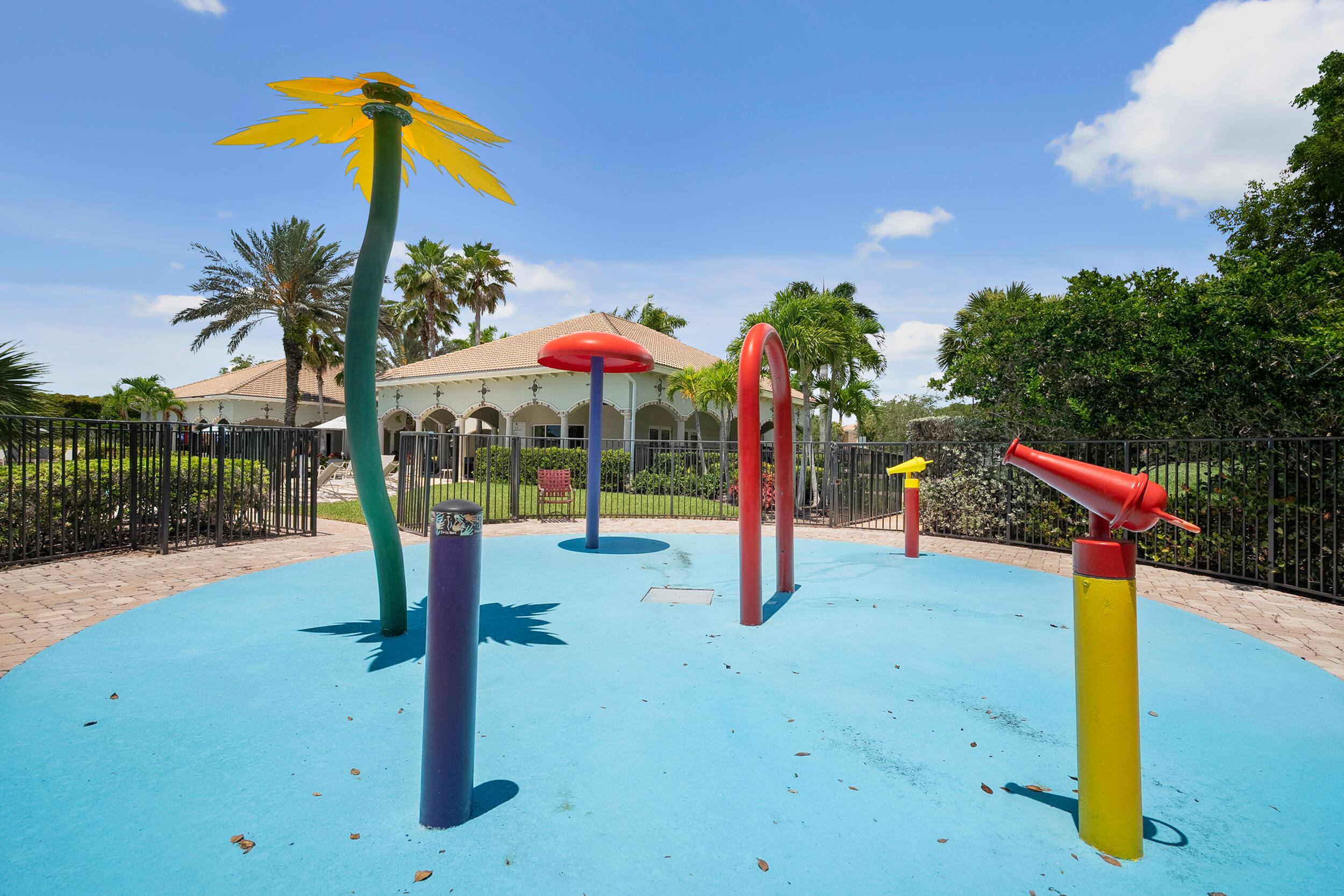 Vizcaya Falls - Residential