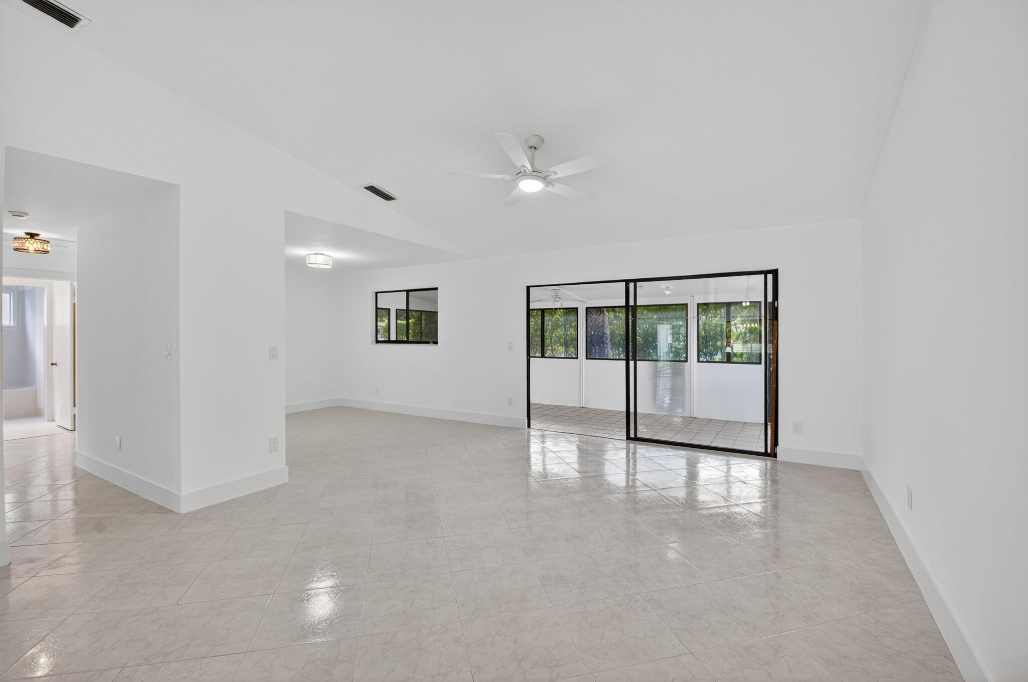 BOYNTON LAKES 3-A - Residential