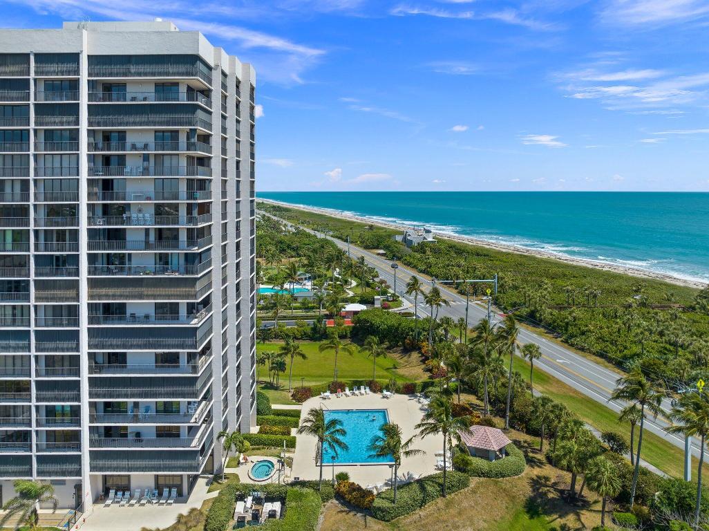 5047 N Highway A1a 506