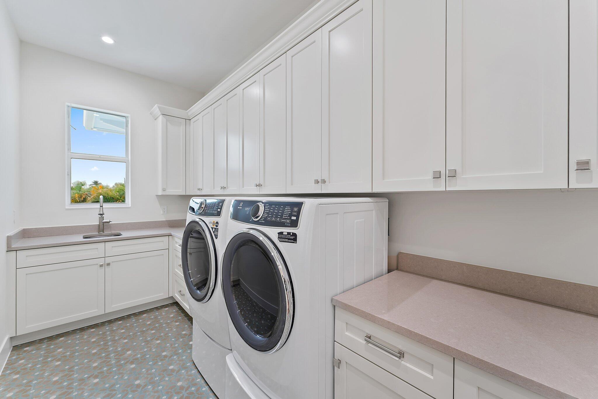 Pennock Point - Residential