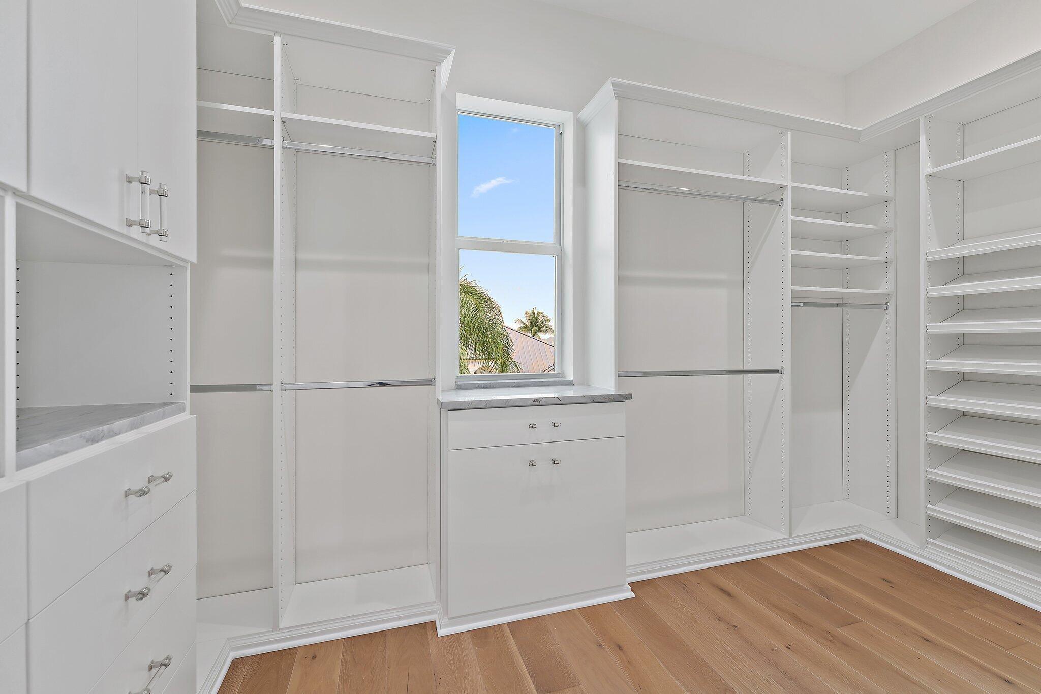 Pennock Point - Residential