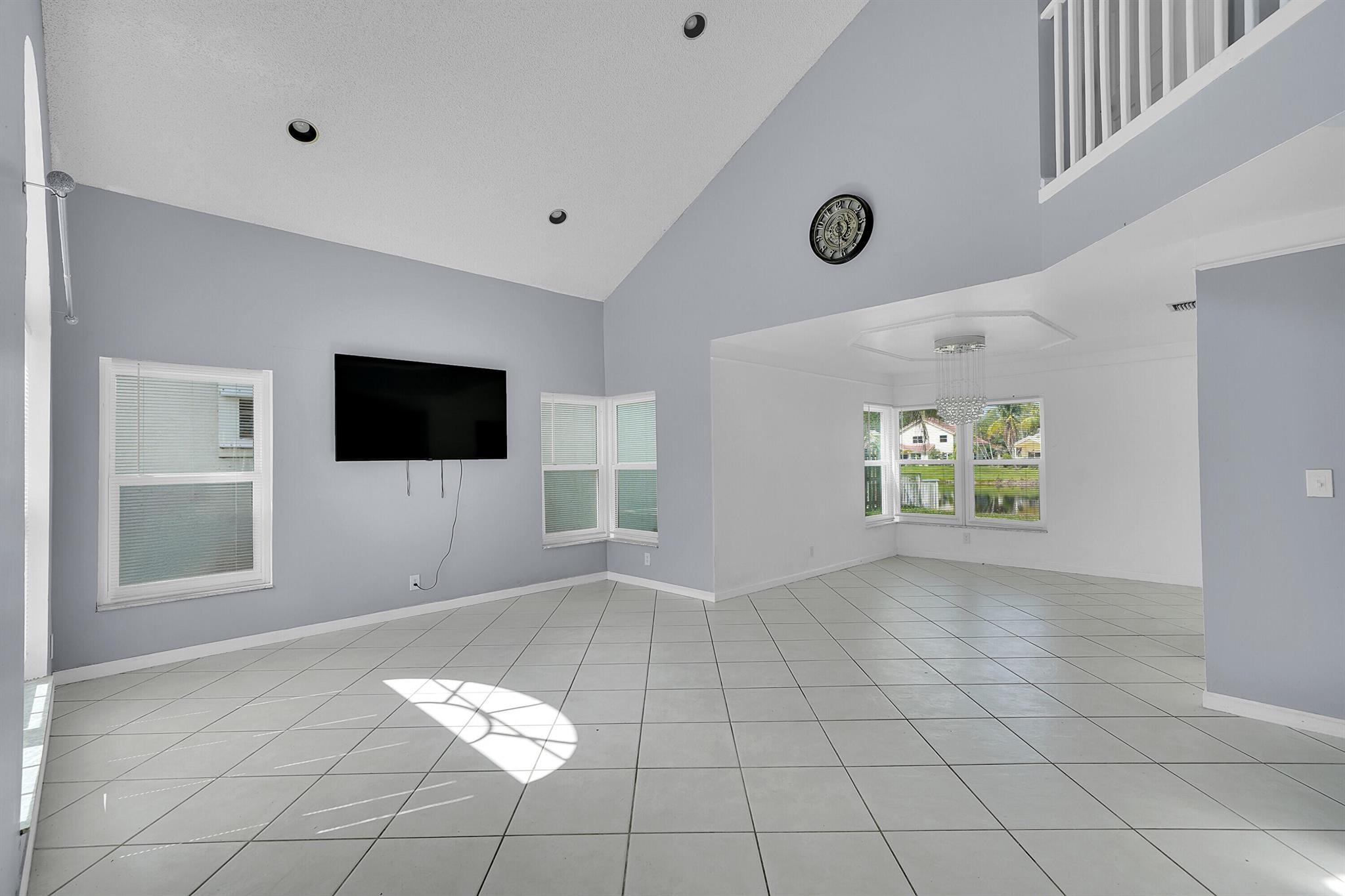 Coral Lakes Estates Phase - Residential Lease