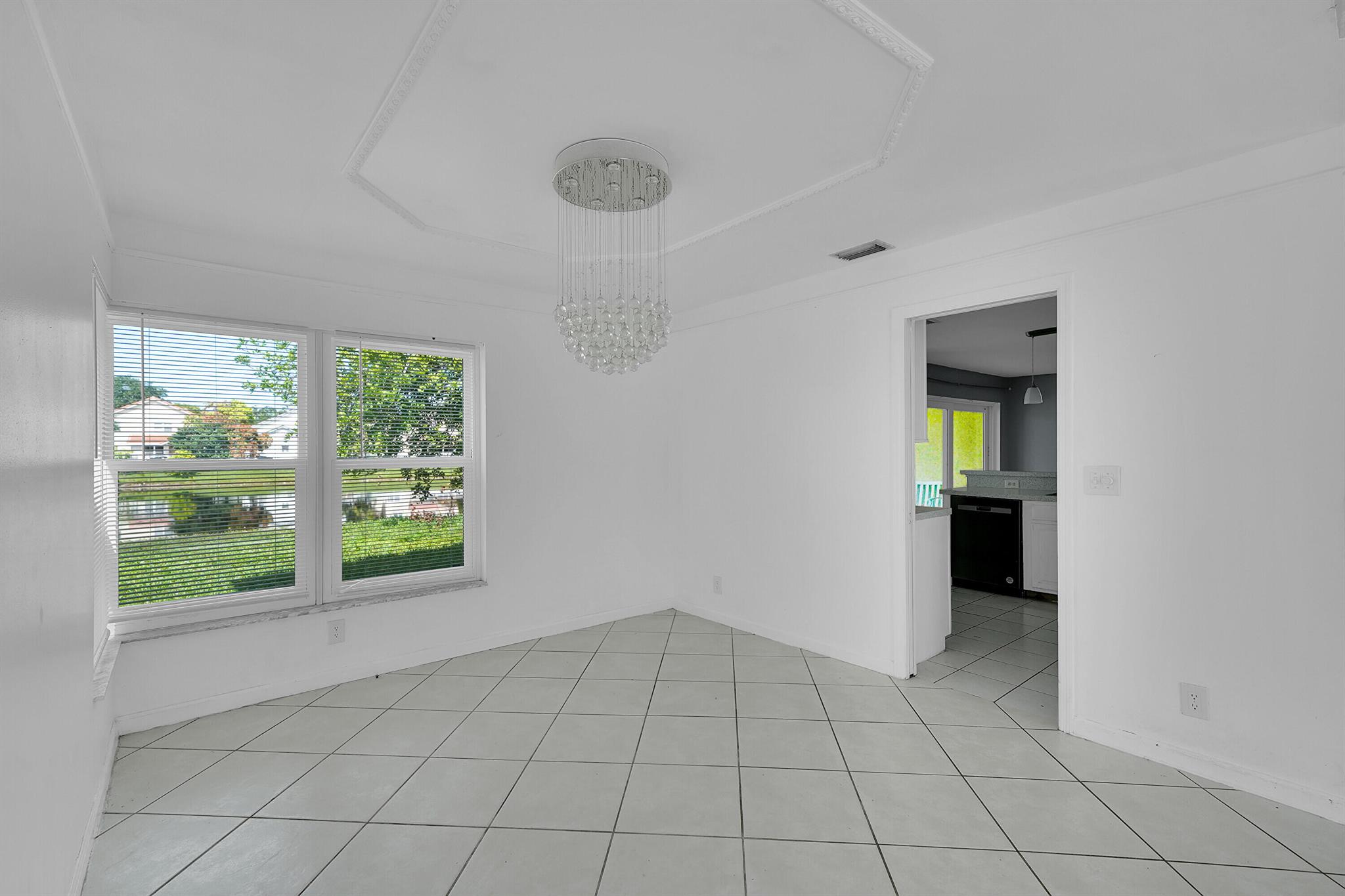Coral Lakes Estates Phase - Residential Lease