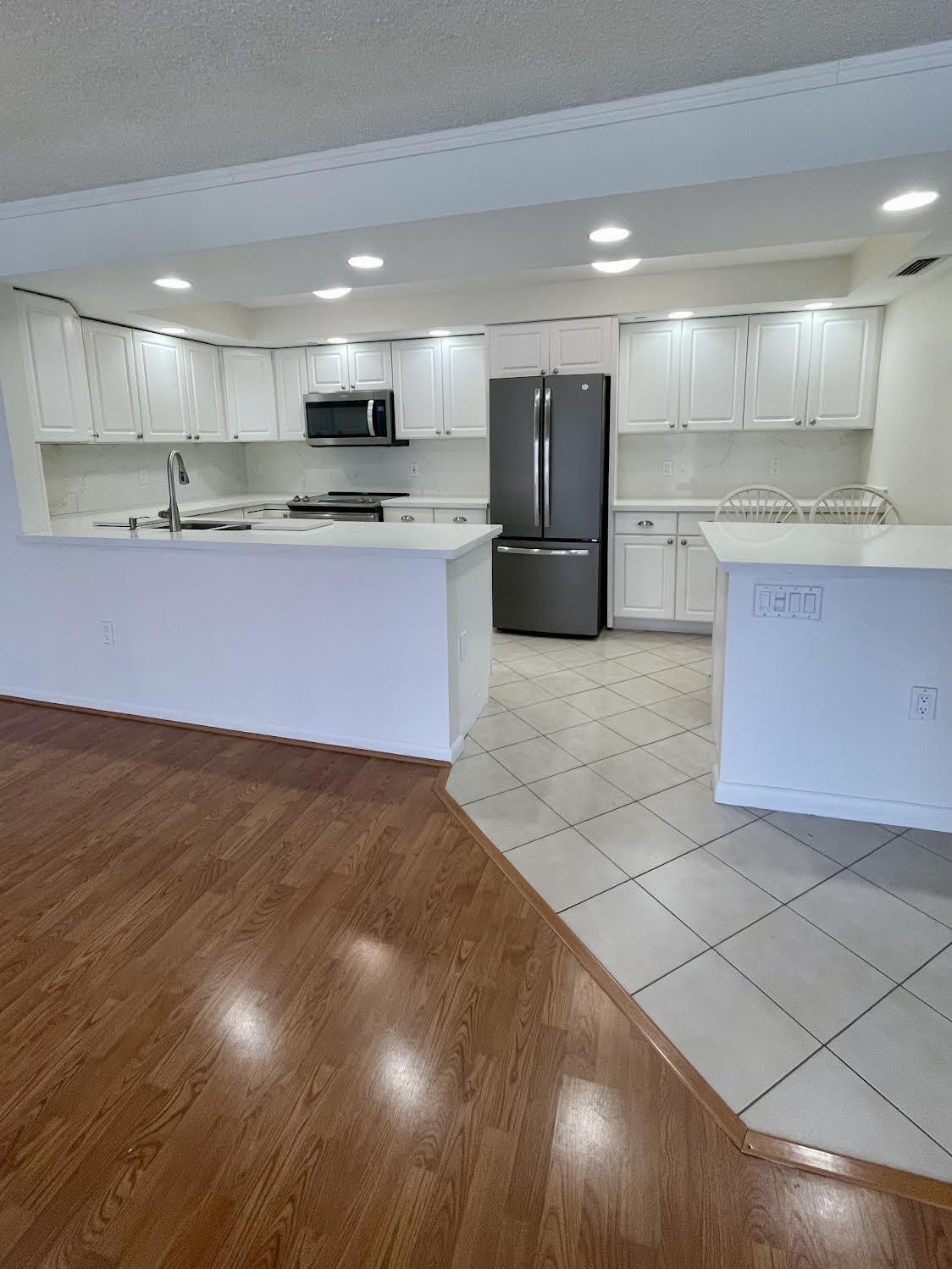 OCEAN PINES CONDO - Residential