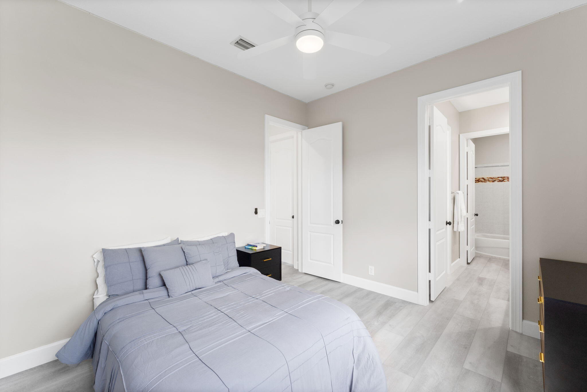 PARKLAND ESTATES - Residential