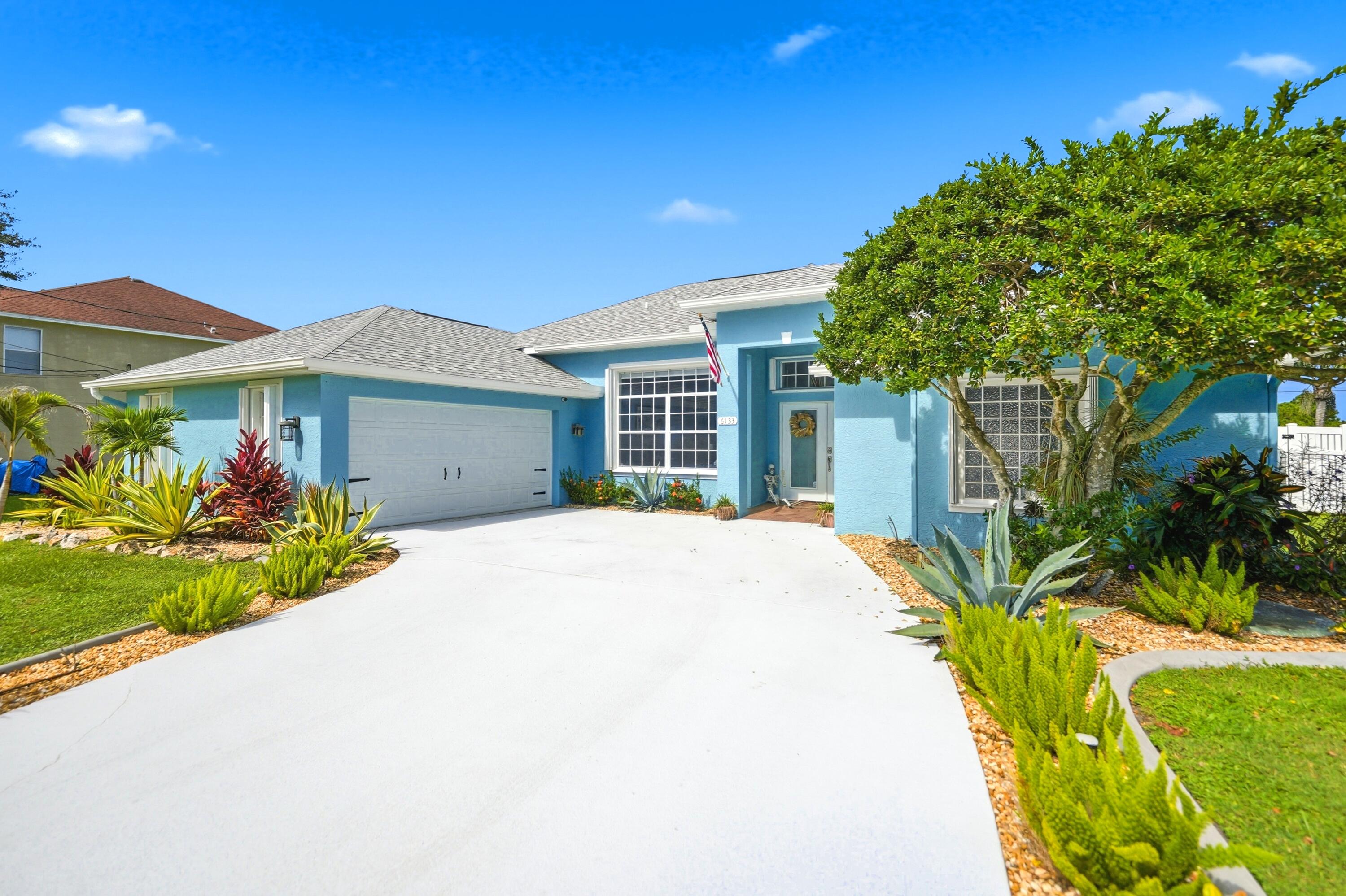 6133 NW GINGER Lane