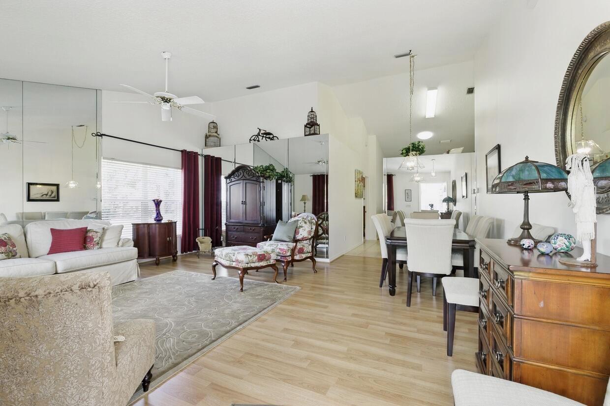 KINGS ISLE (ISLE OF TUSCA - Residential