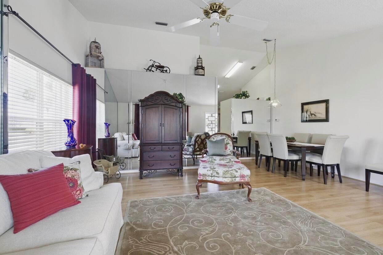 KINGS ISLE (ISLE OF TUSCA - Residential