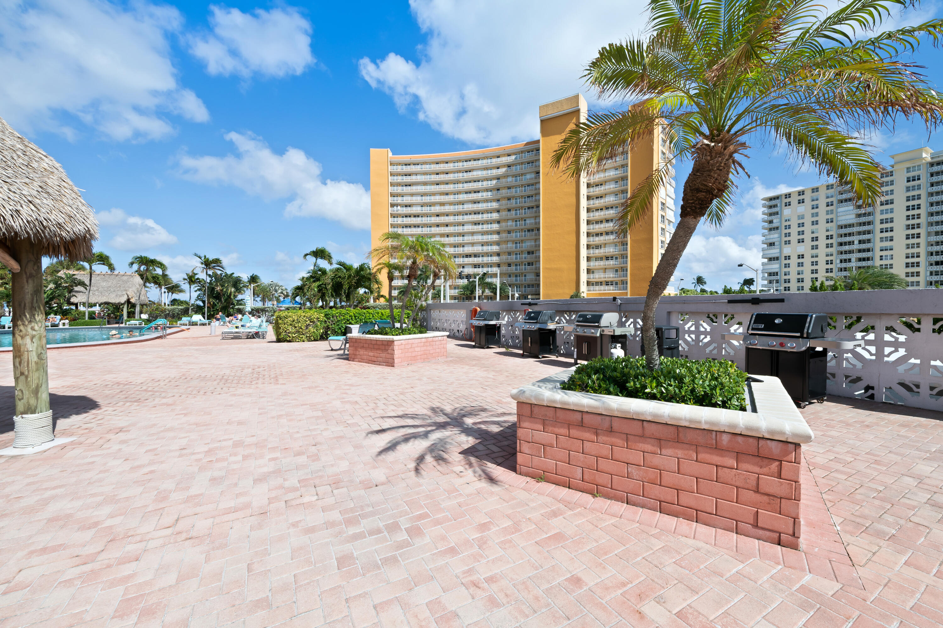 PARLIAMENT HOUSE CONDO - Residential