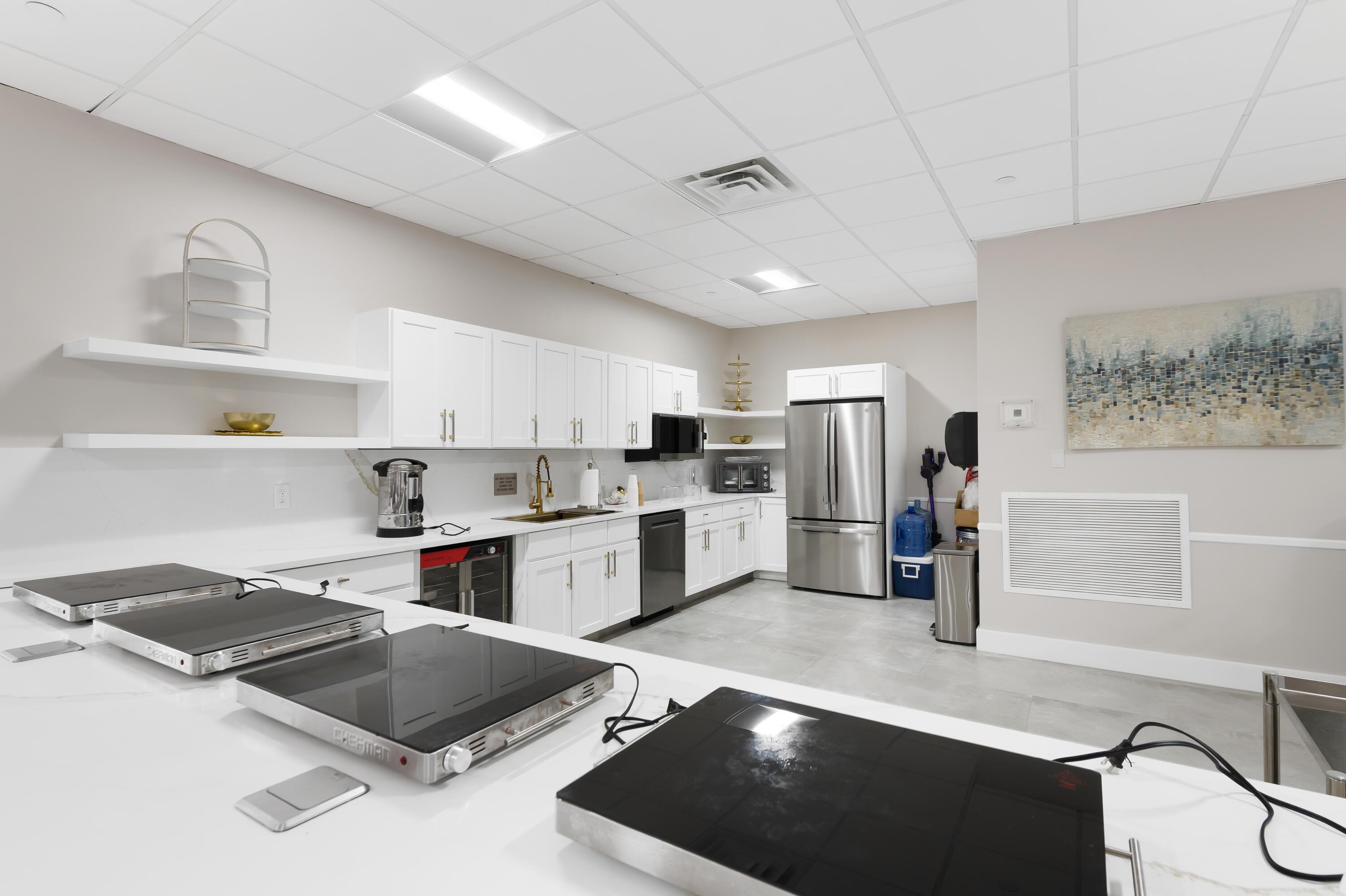 PARLIAMENT HOUSE CONDO - Residential