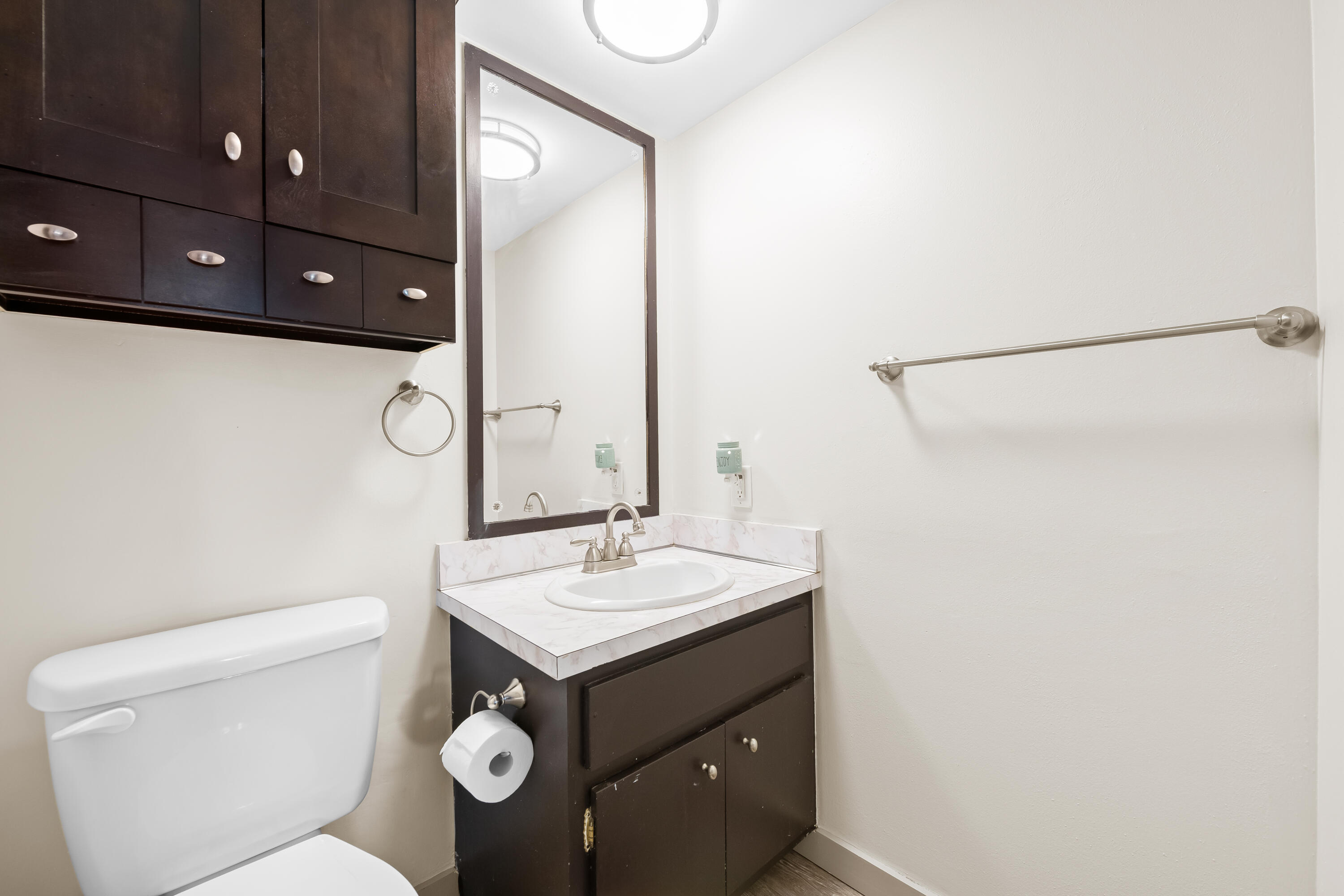 PARLIAMENT HOUSE CONDO - Residential