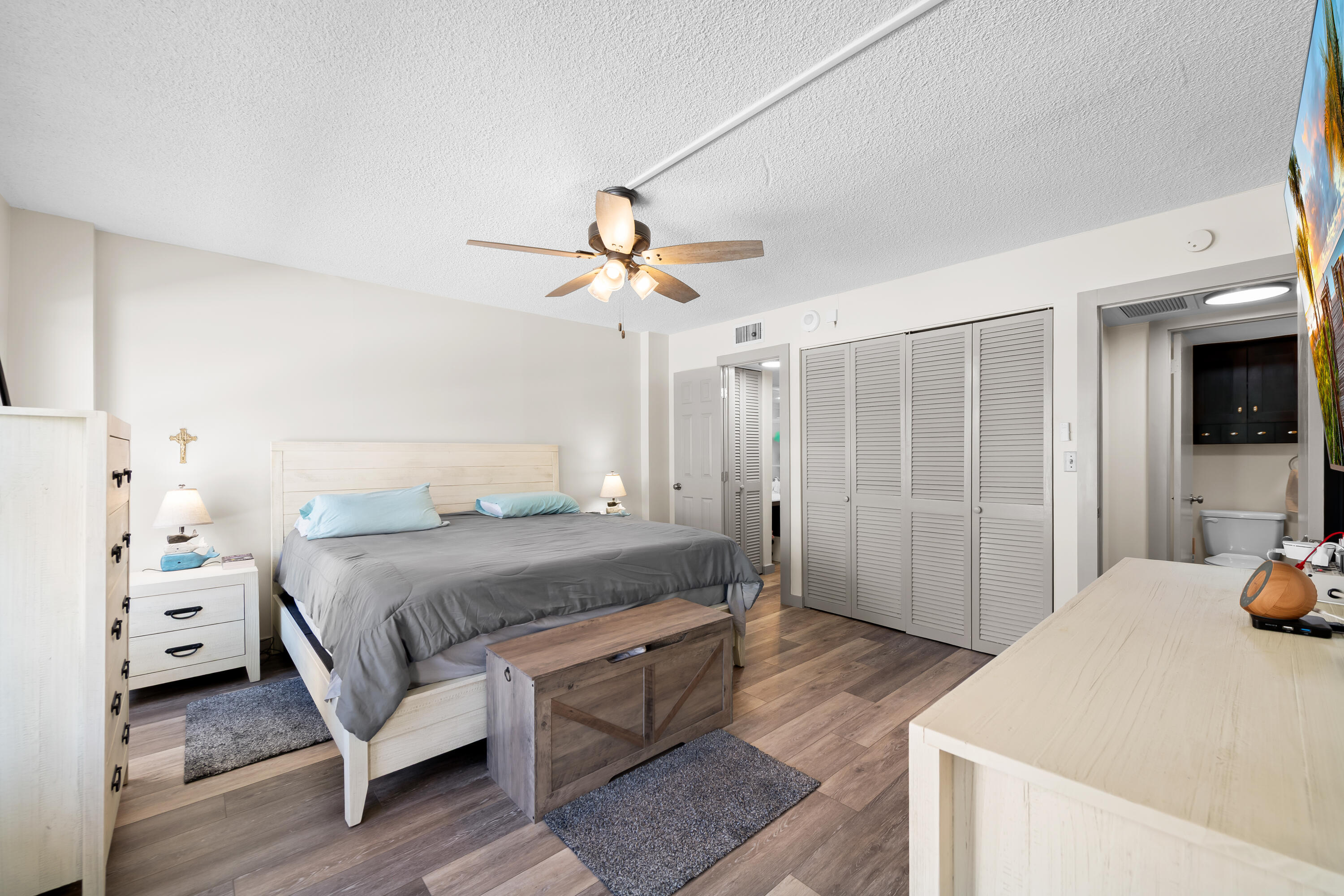 PARLIAMENT HOUSE CONDO - Residential