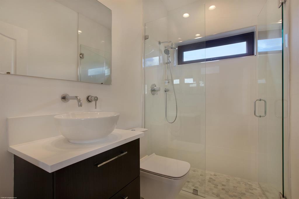 PADDOCK PARK 2 OF WELLING - Residential