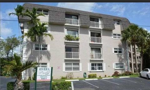 Condominium in Fort Lauderdale FL 5951 14th Ln.jpg