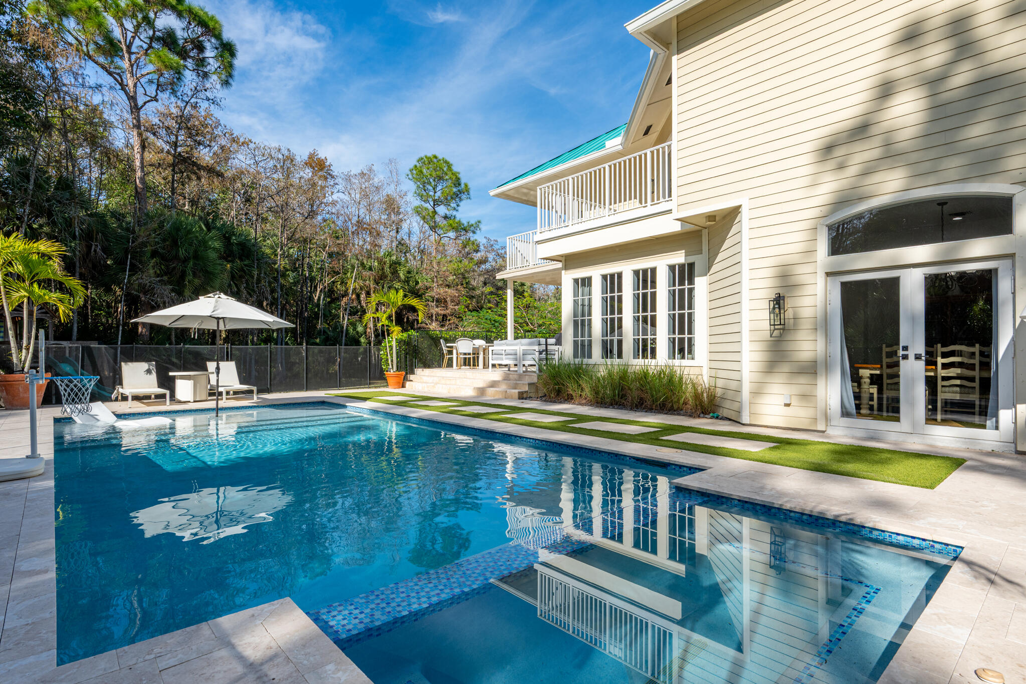 FOX TRAIL - Residential