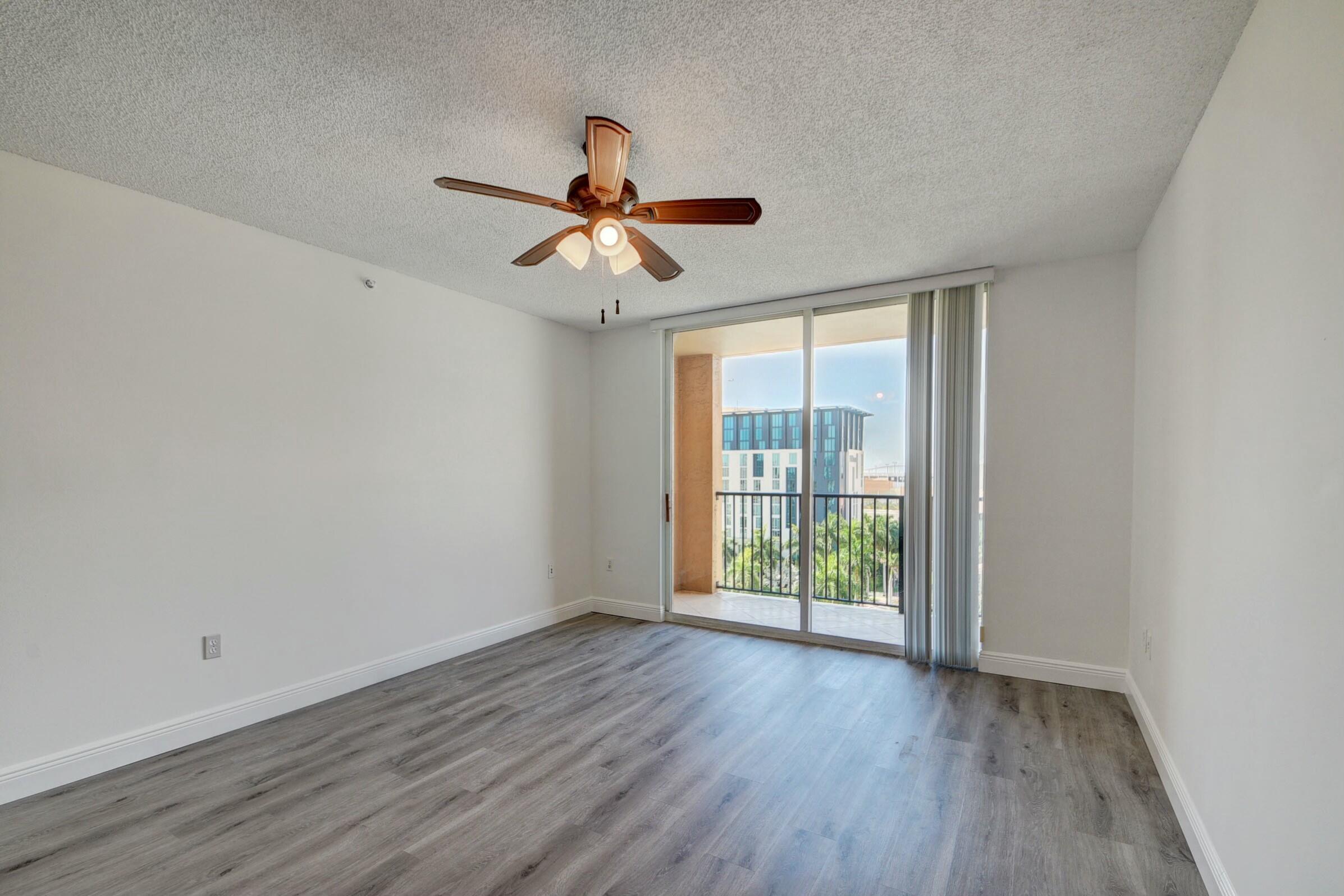 TOWER CONDO AT CITYPLACE - Residential Lease
