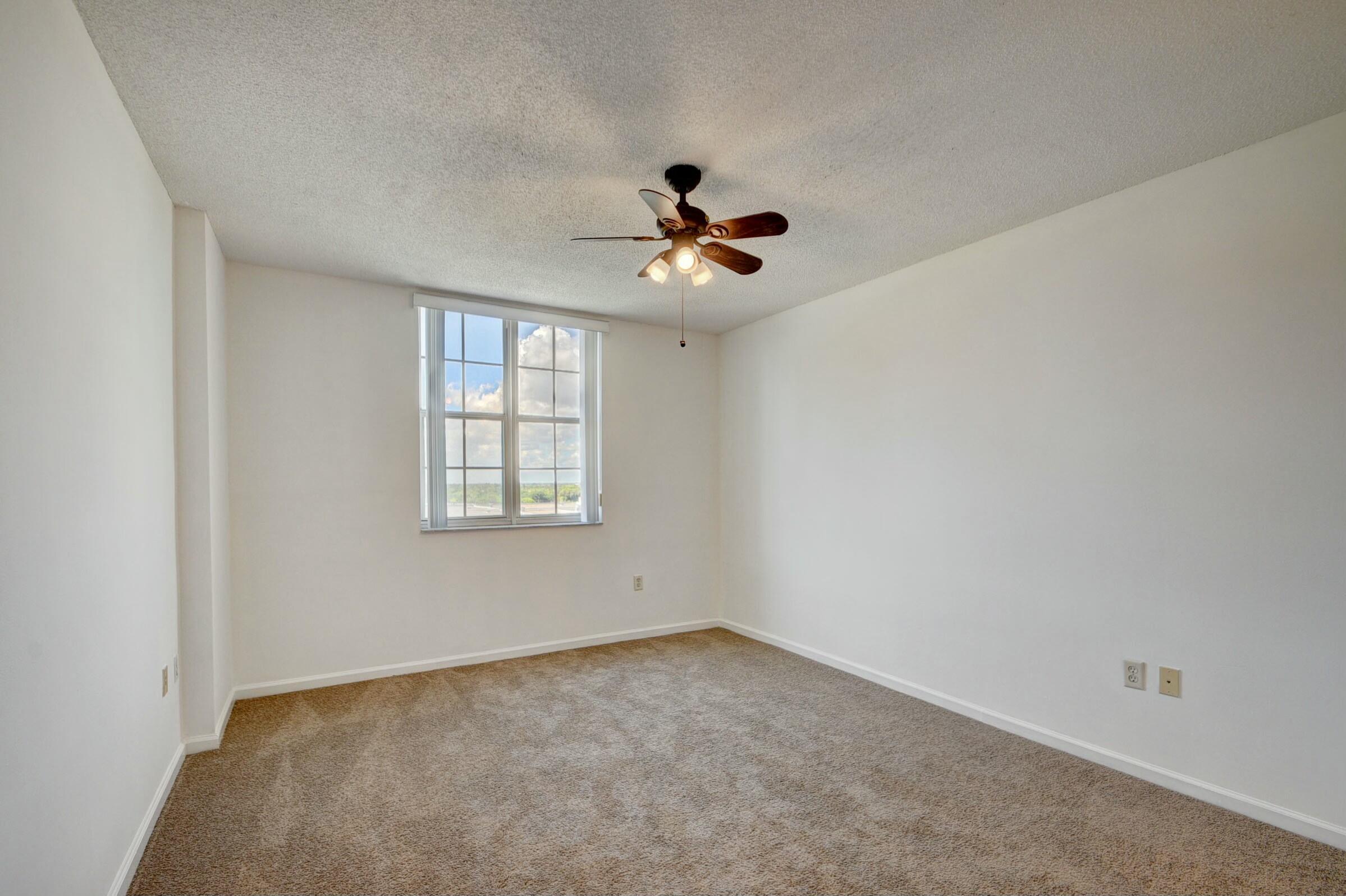 TOWER CONDO AT CITYPLACE - Residential Lease