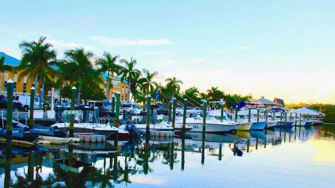 COASTAL TOWERS CONDO - Residential Lease