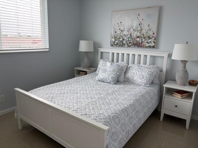 COASTAL TOWERS CONDO - Residential Lease