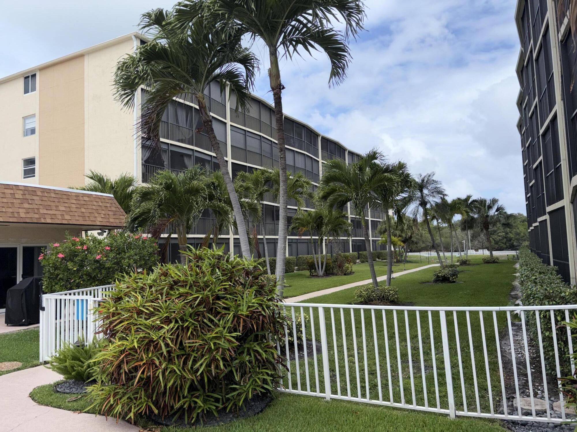 COASTAL TOWERS CONDO - Residential Lease