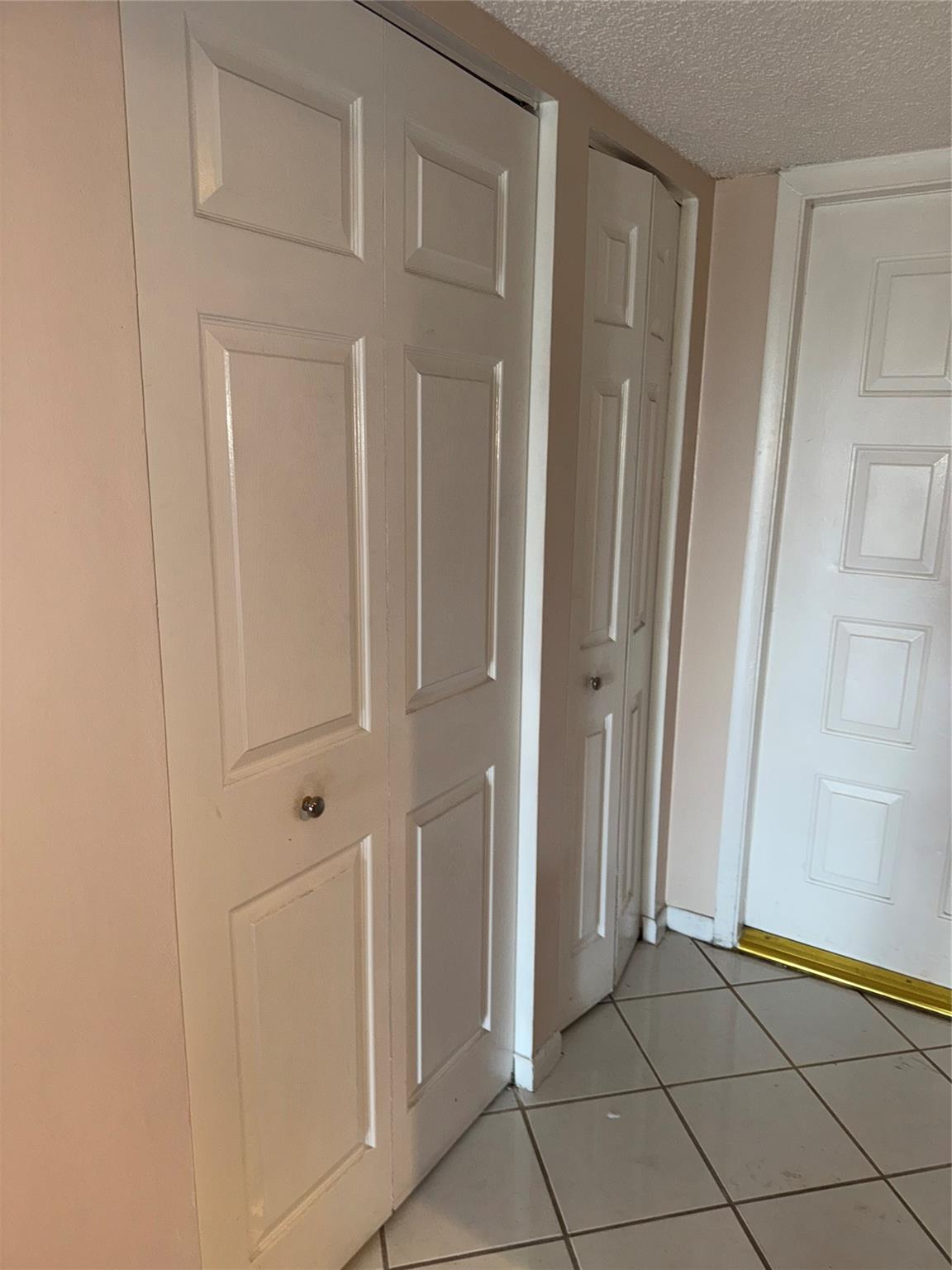 Sunrise Spgs Condo I - Residential Lease