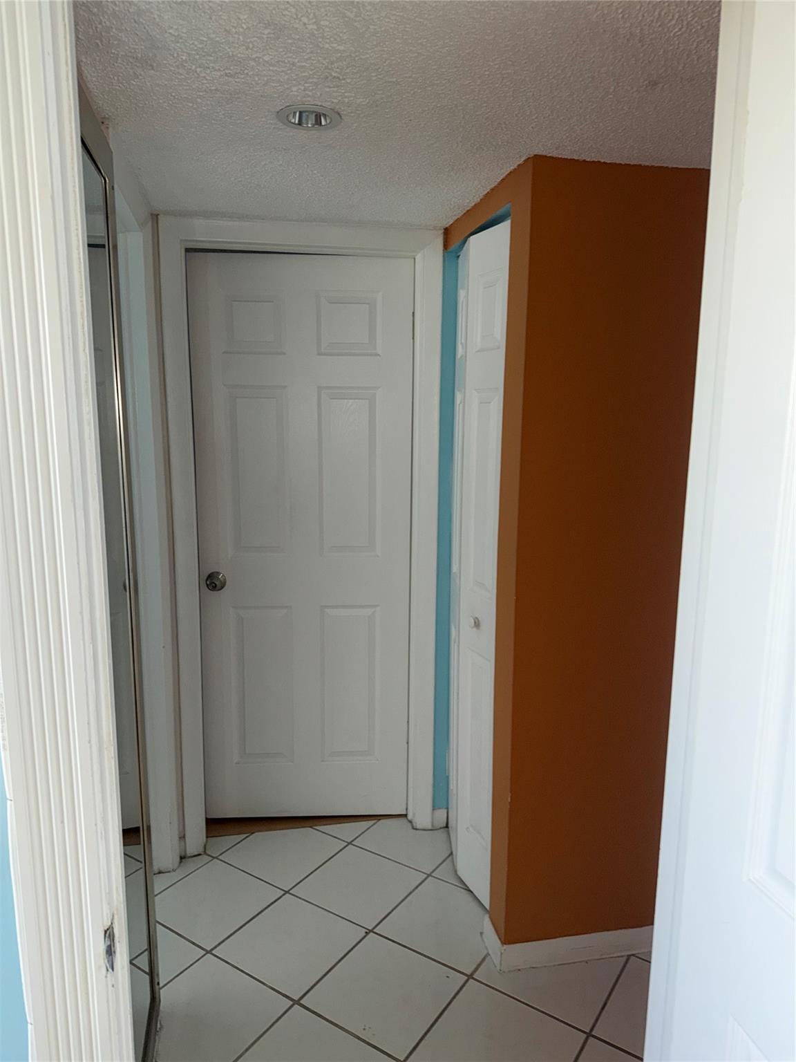 Sunrise Spgs Condo I - Residential Lease