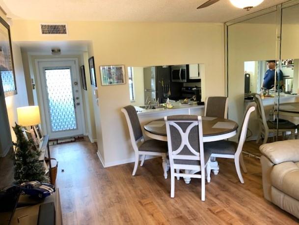 Sunris Lakes - Residential