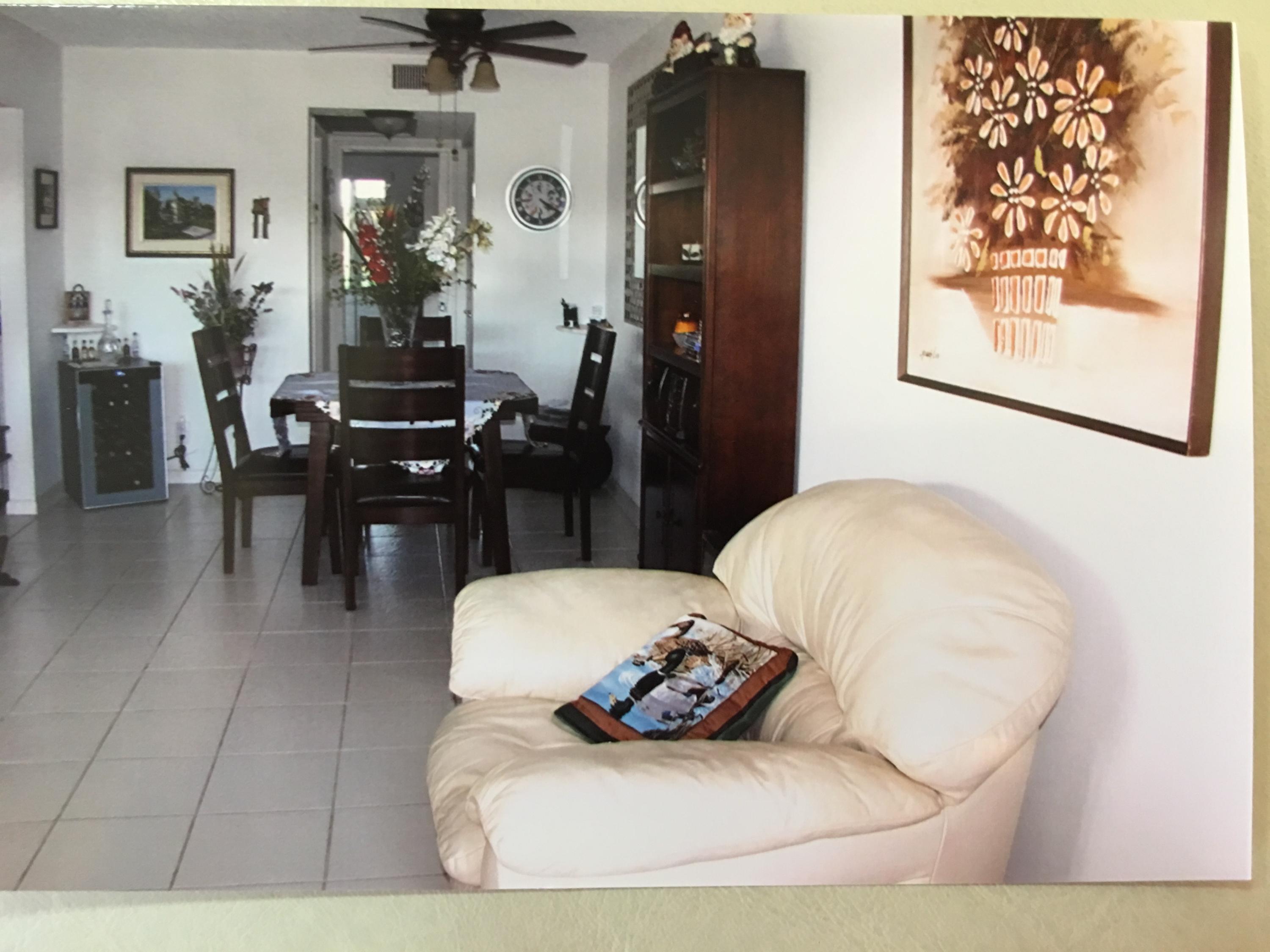 SOUTHAMPTON CONDO - Residential