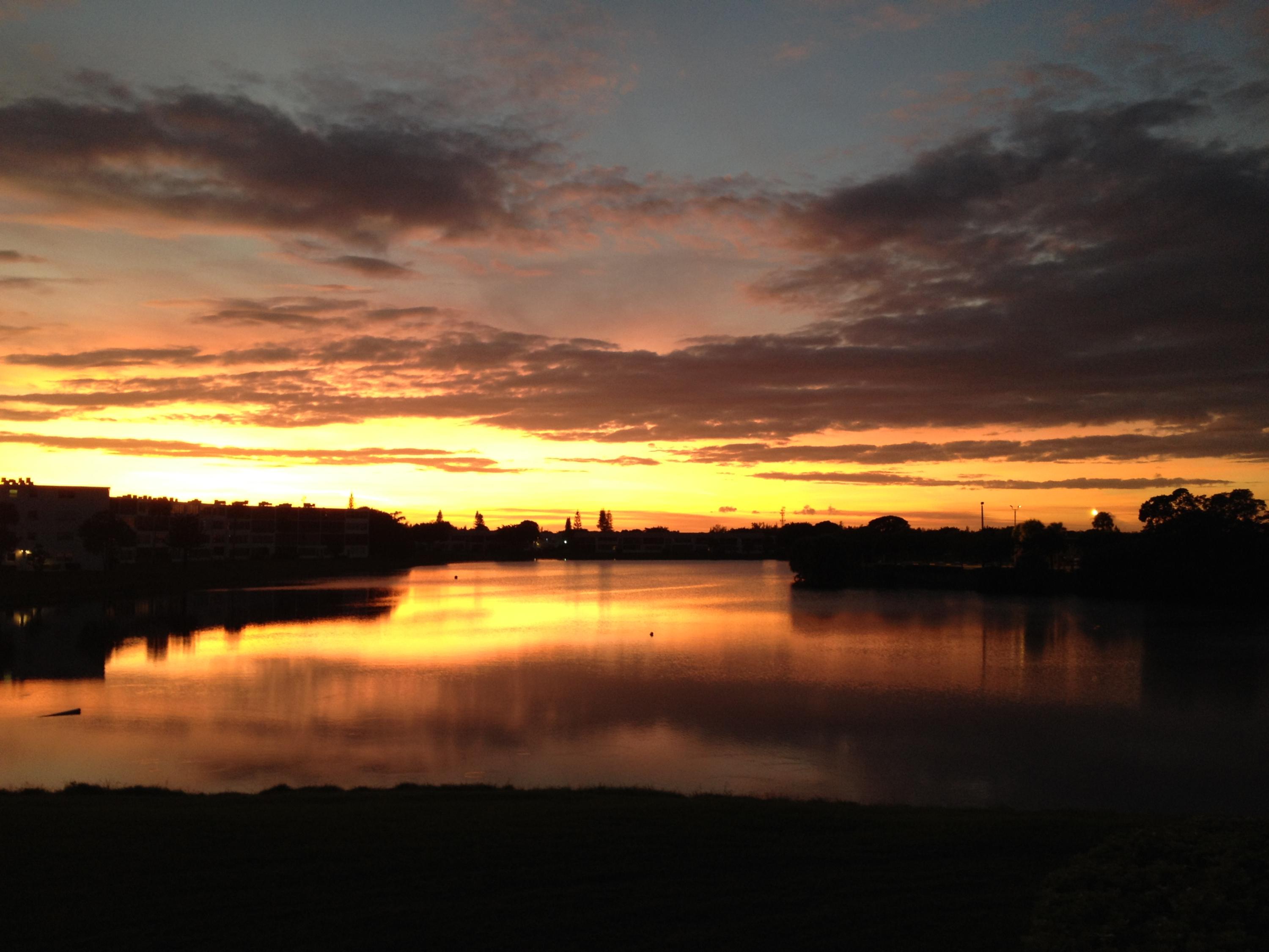 SOUTHAMPTON CONDO - Residential